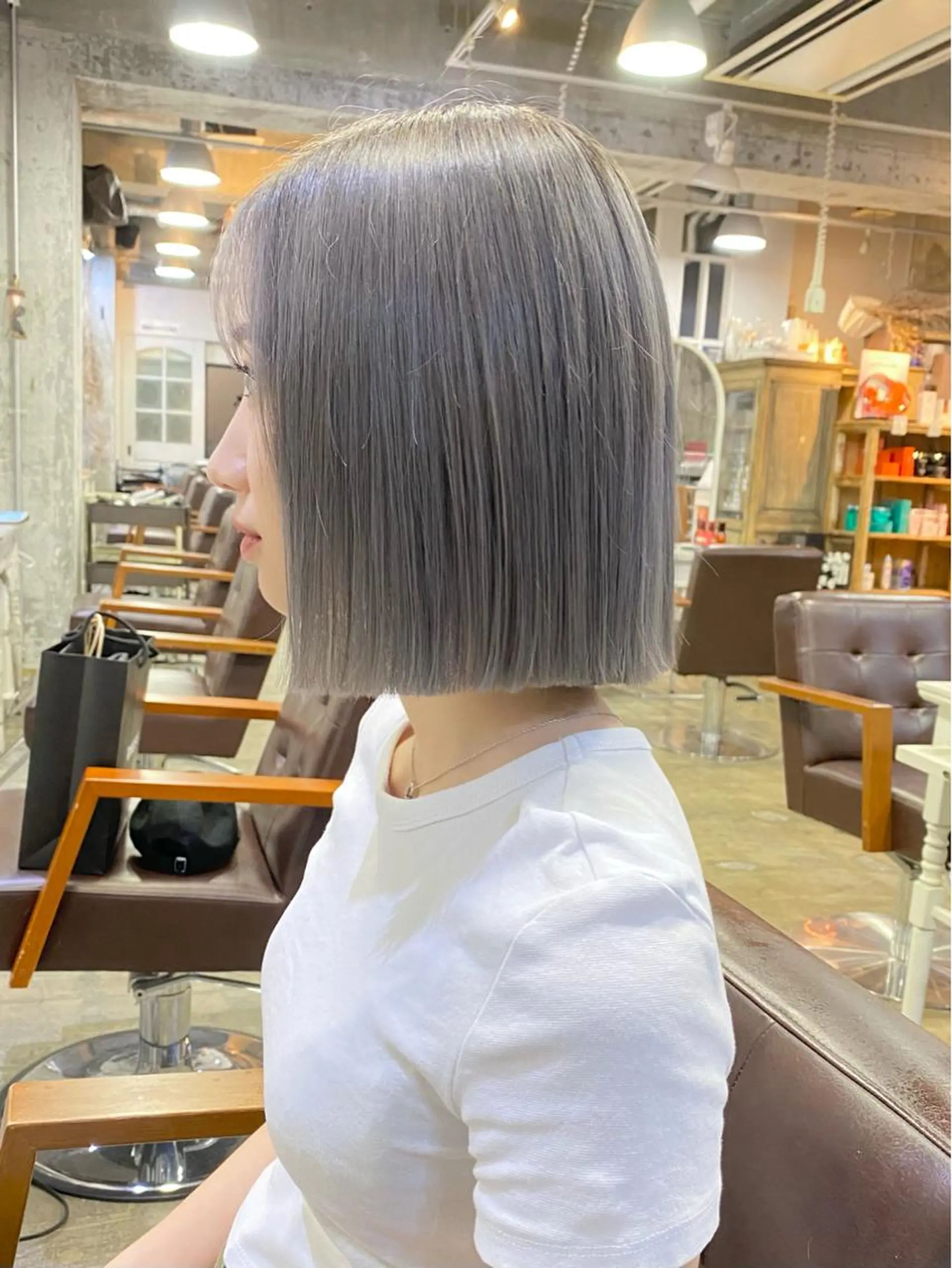 ミディアム カラー ベージュカラー ブリーチ ブロンド ブロンドベージュ グレージュ Piaコータロー ハイトーン&‪ボブのヘアスタイル