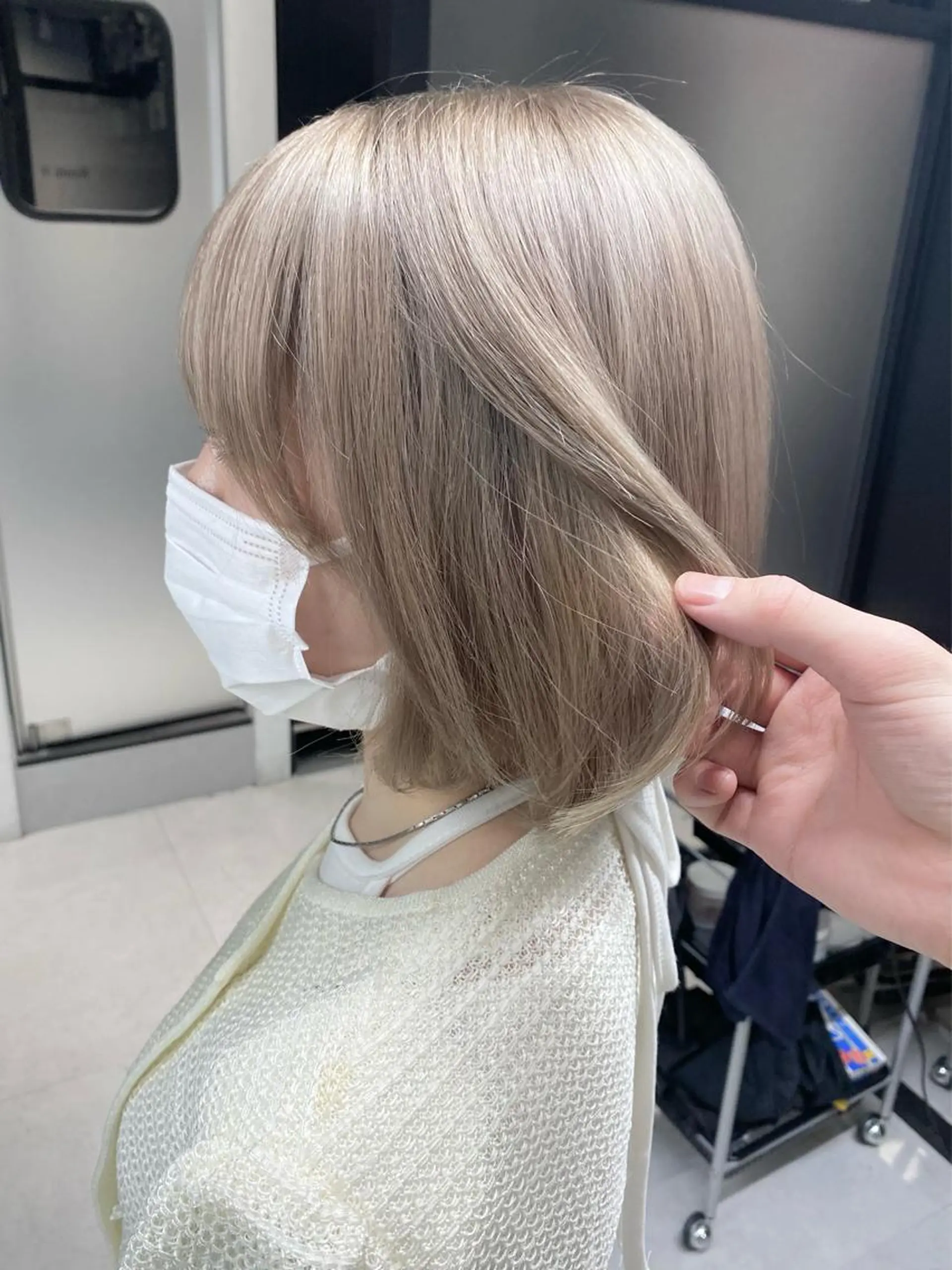 ショート カラー ヘアカラー トリートメント THESALONS所属・🤍ブリーチカラー /寄田龍樹🤍のヘアスタイル