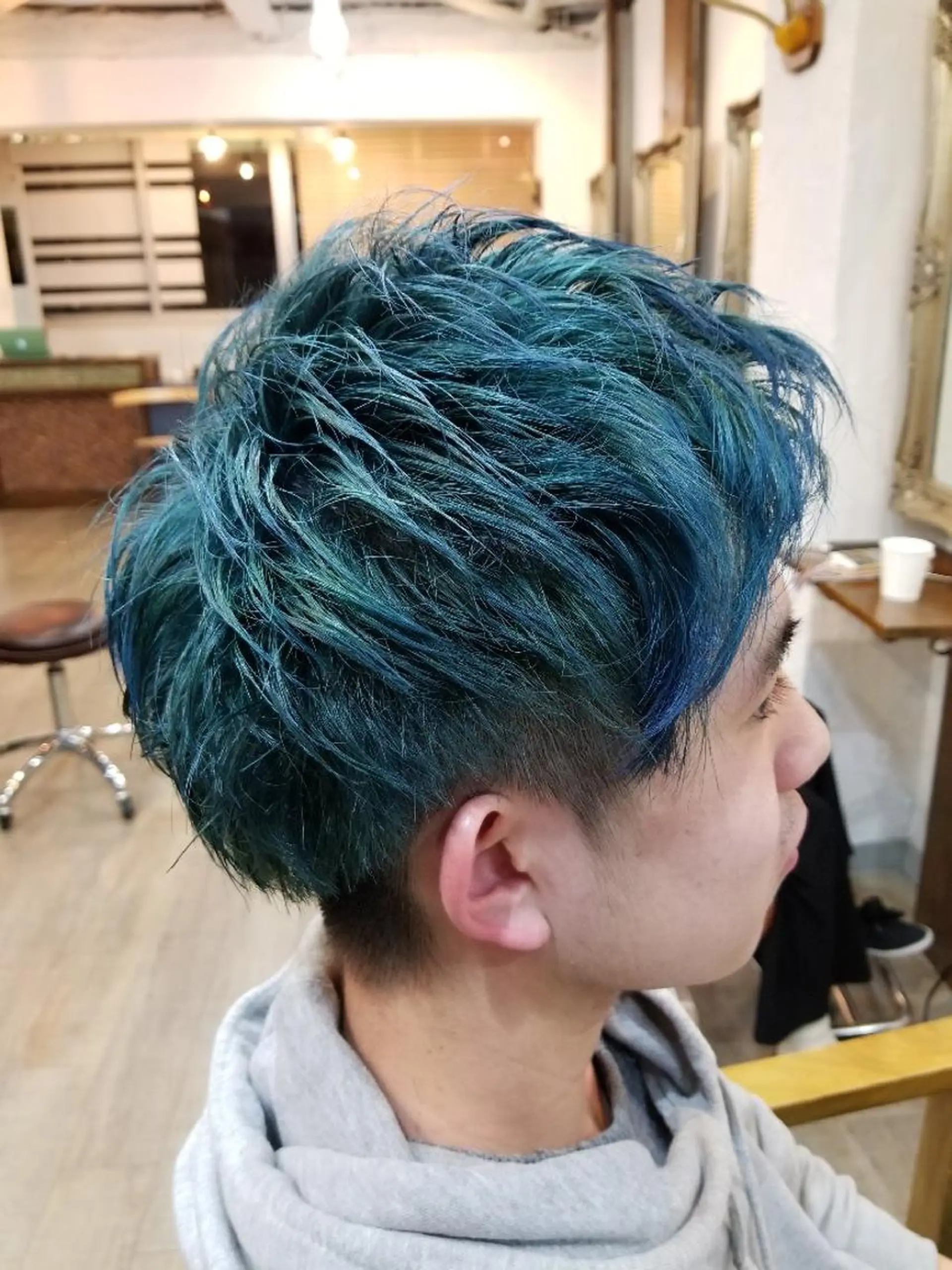 ショート カラー メンズ ヘアカラー トリートメント bathair  所属・bathair 持田侑祐のヘアスタイル