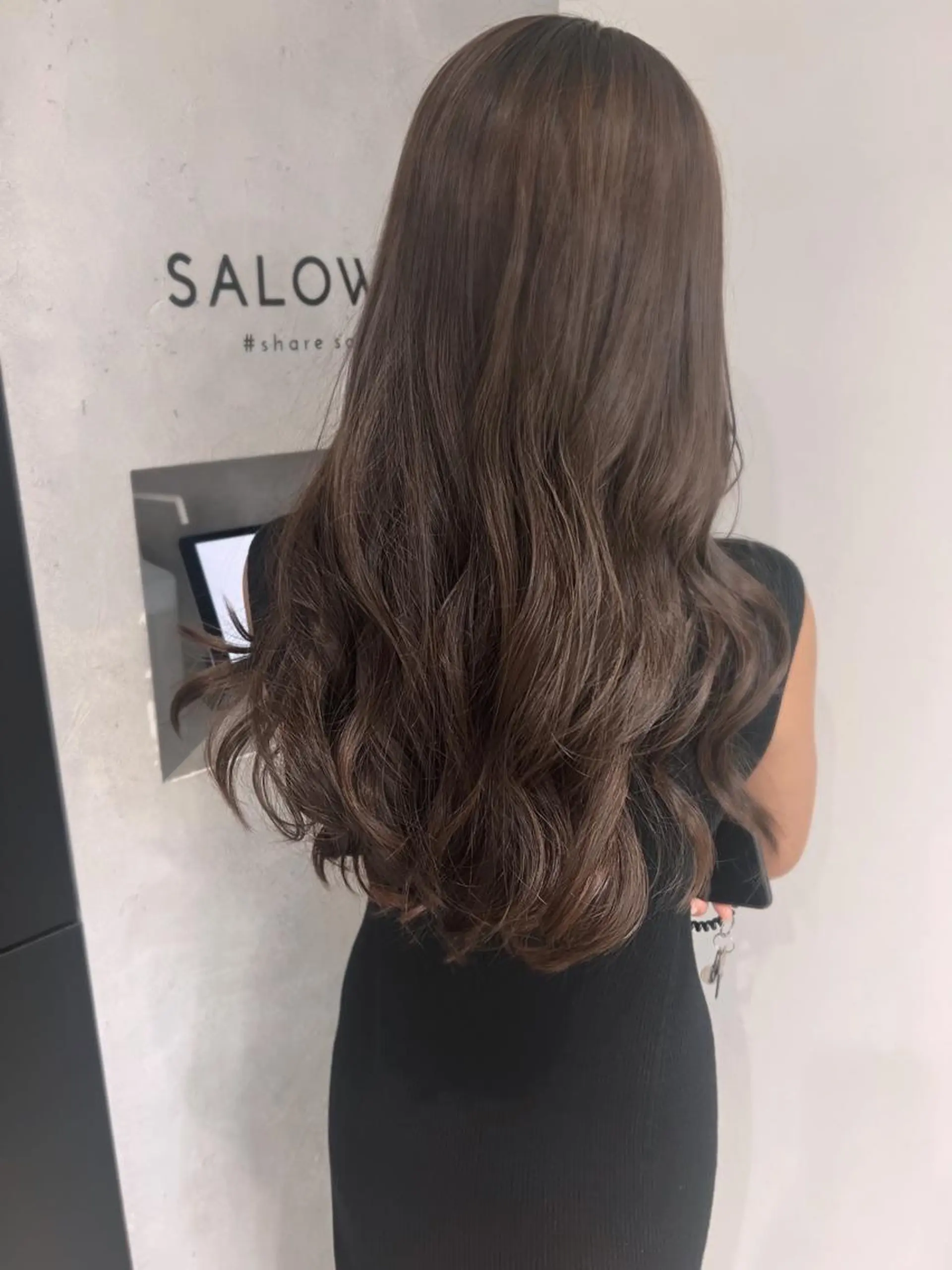 ロング salowin 原宿店所属・髪質改善ULTOWA 縮毛矯正モリムラのヘアスタイル