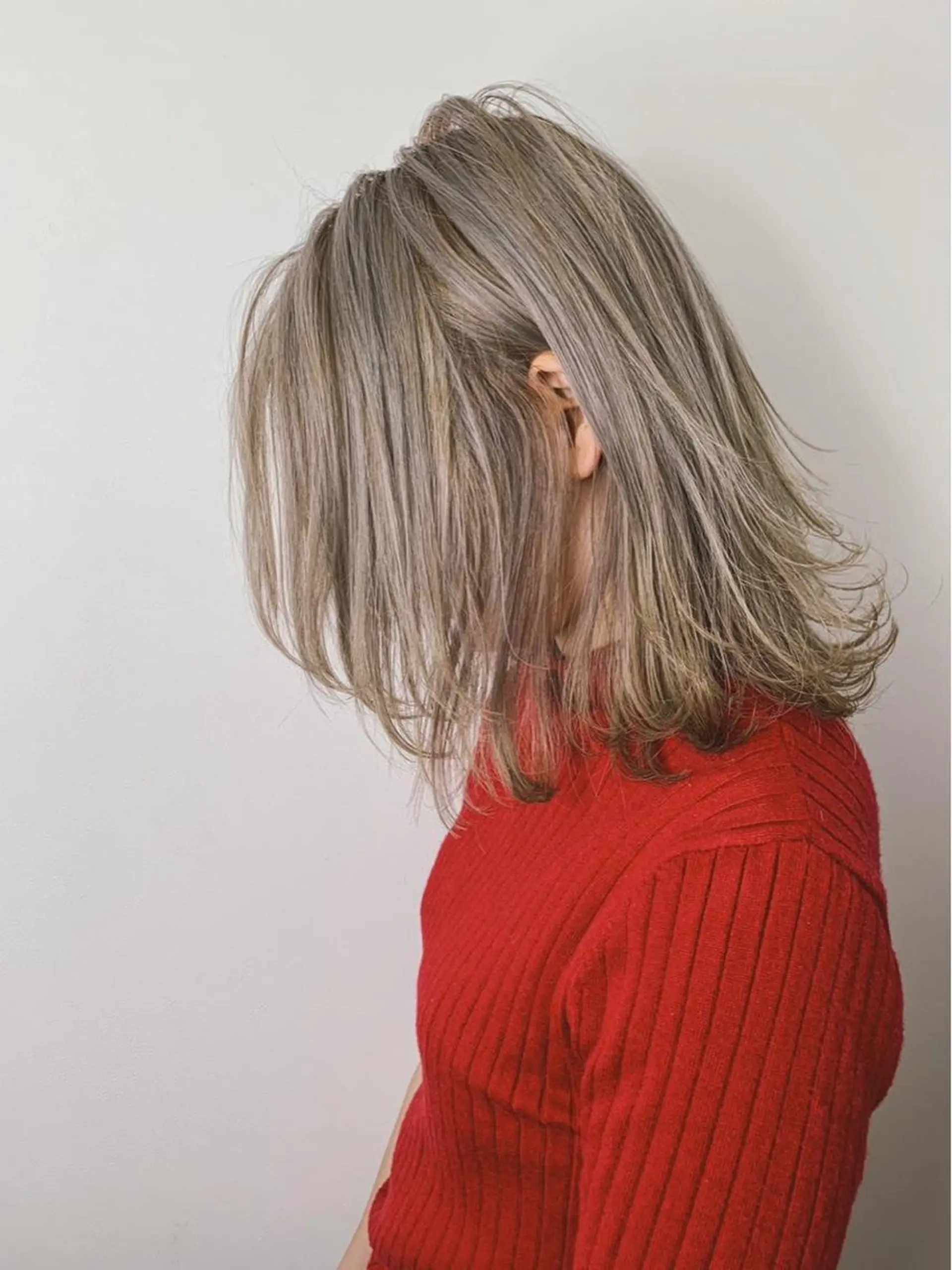 ミディアム カット ヘアカラー トリートメント 髪質改善IENA店長 小泉拓のヘアスタイル