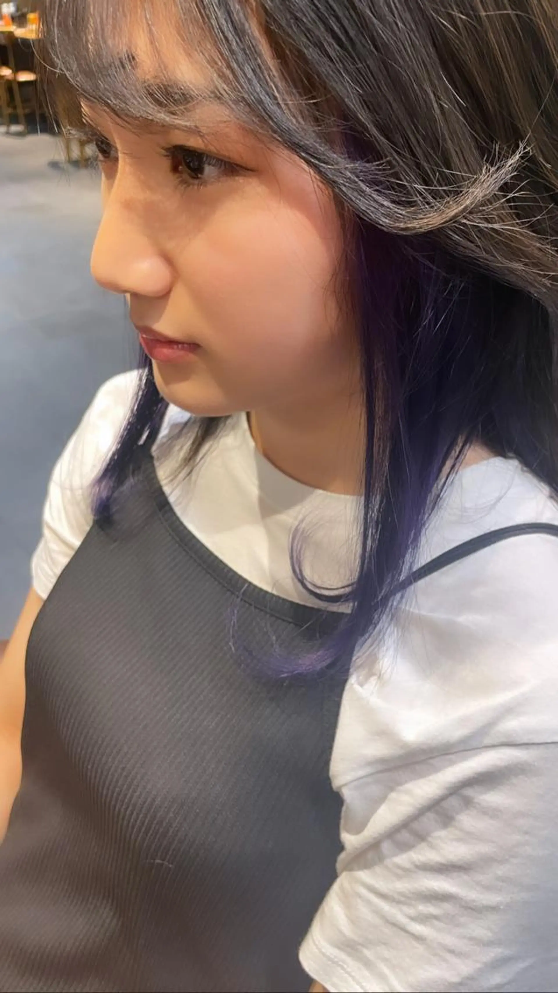 ミディアム カラー ブリーチ＆縮毛矯正 🧸tomoki🧸のヘアスタイル