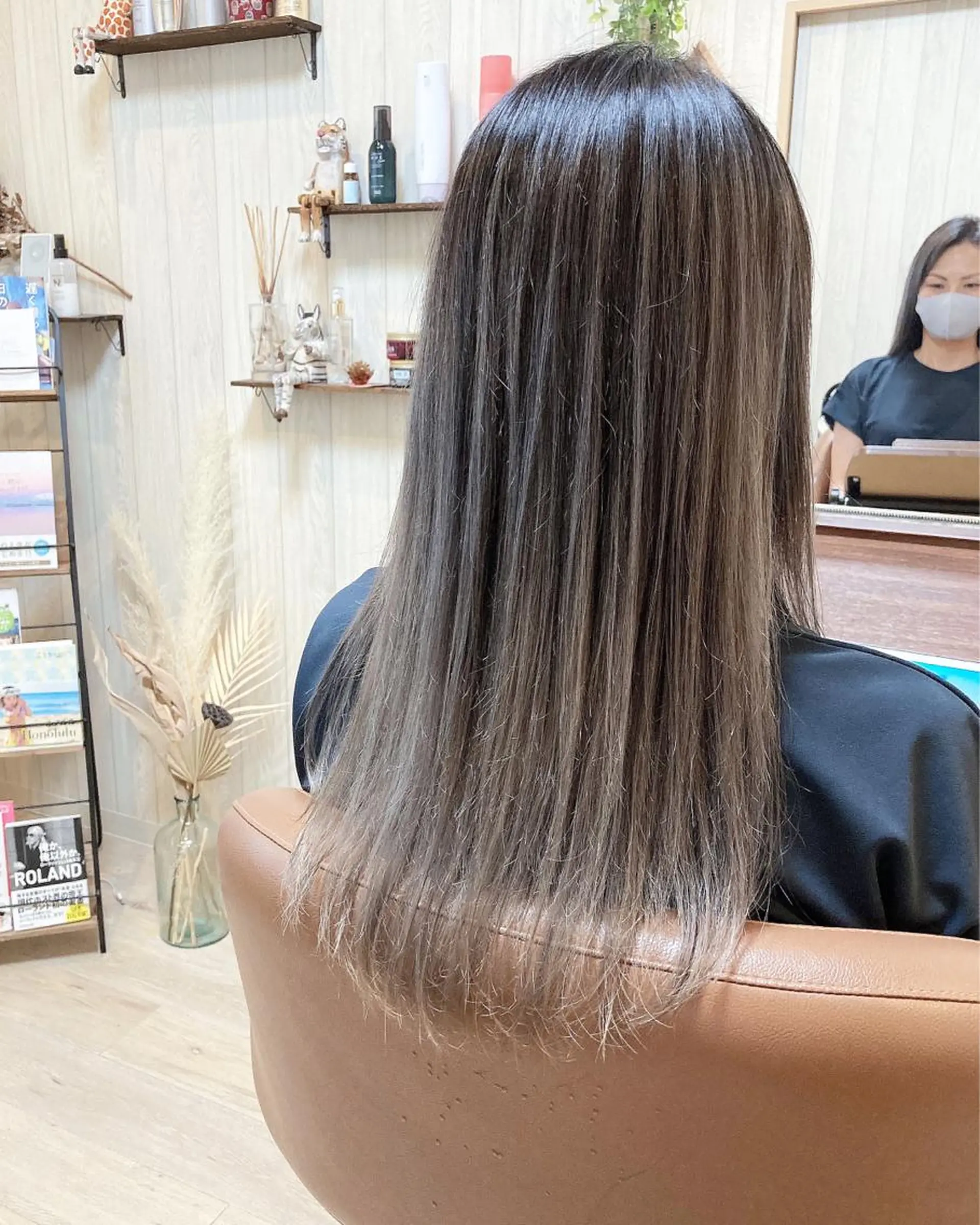 ロング カラー MERCI所属・マツモト コウダイのヘアスタイル