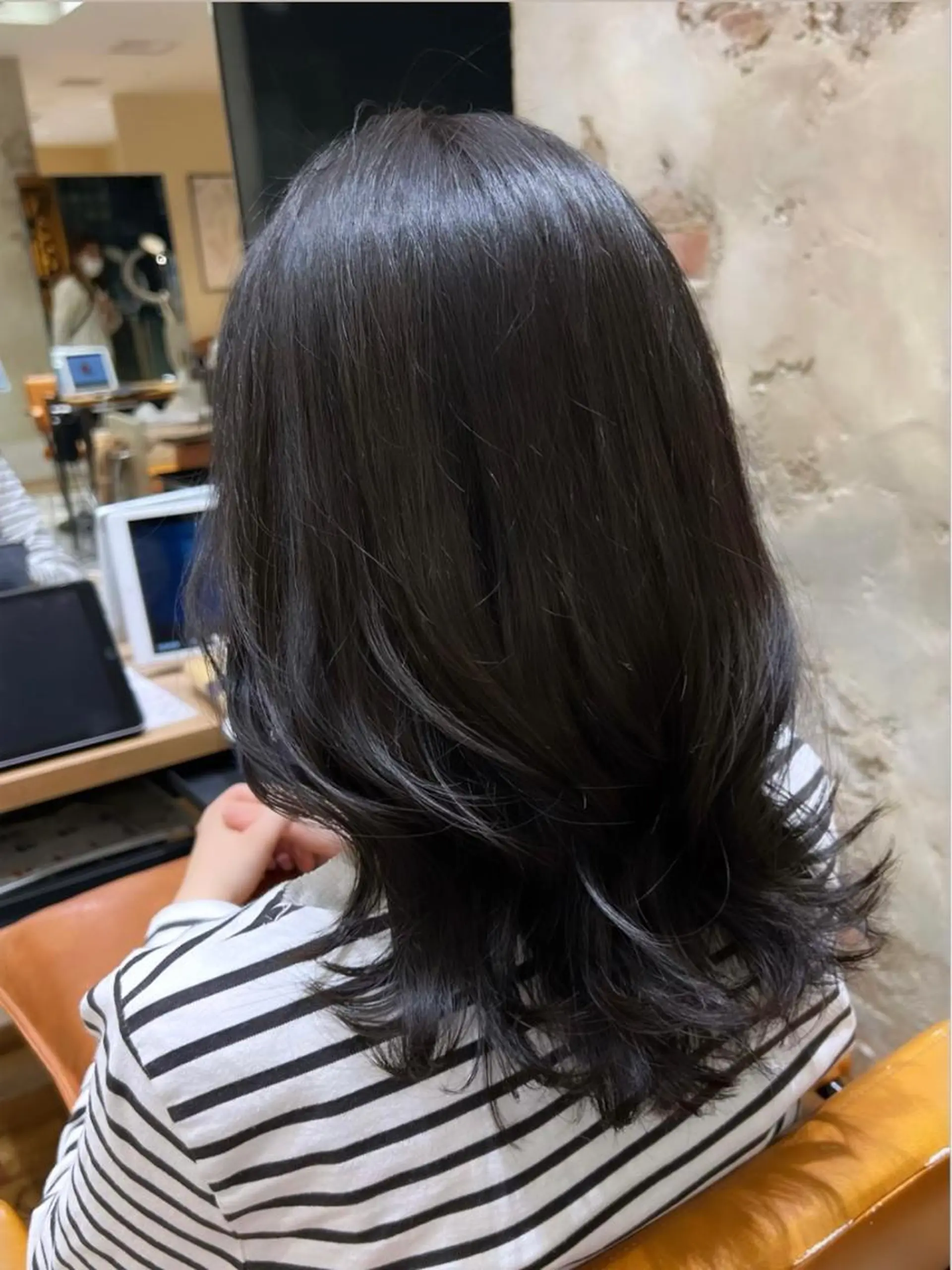 ミディアム ミディアムレイヤー くびれヘア レイヤーカット カット ヘアカラー トリートメント 🧡くびれヘア/前髪 顔周り🧡久原結衣のヘアスタイル