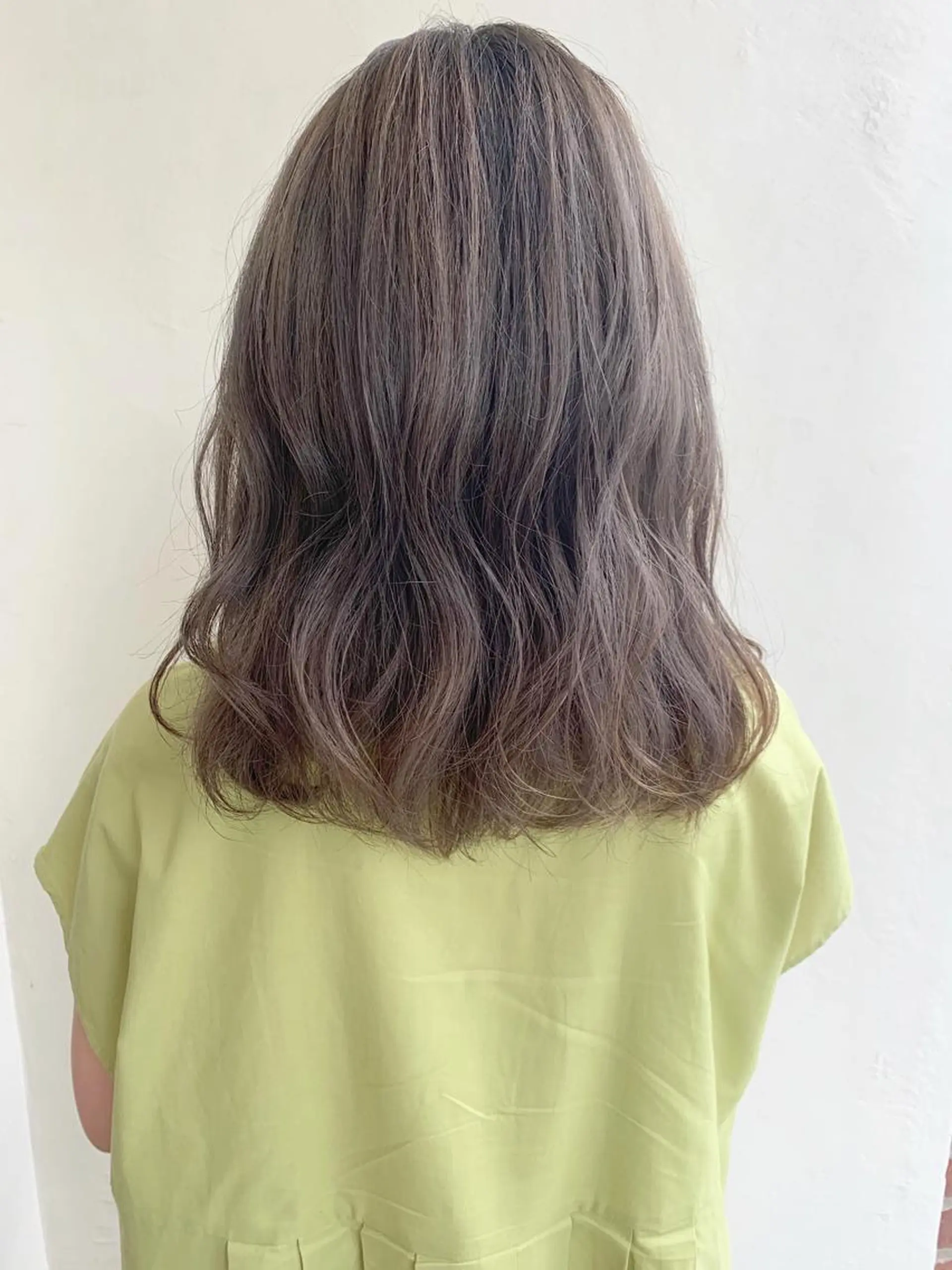 セミロング ヘアカラー トリートメント mako🌷ミニモ 限定クーポン多数🆕のヘアスタイル
