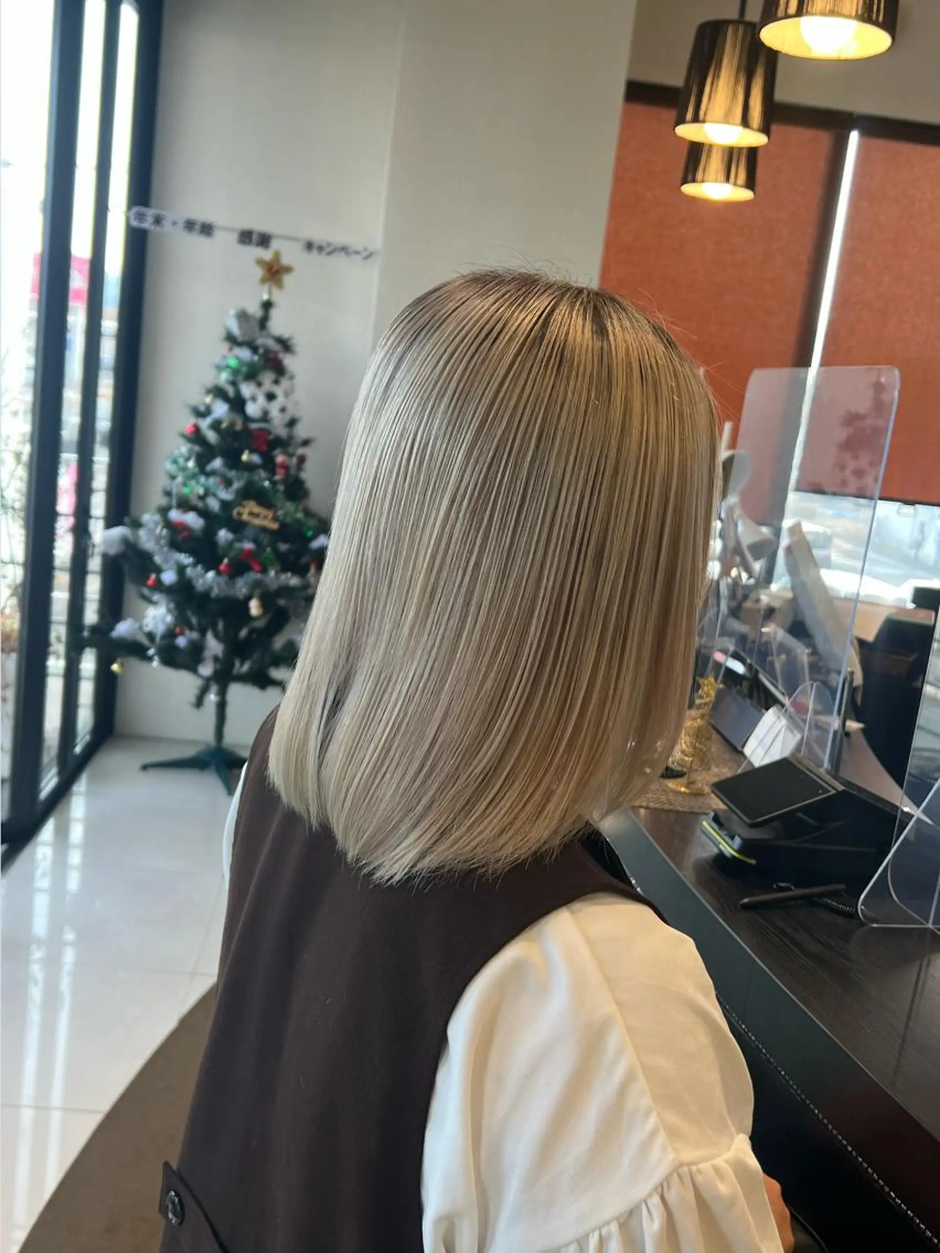 セミロング NEW Open‼️ SOI サタクのヘアスタイル