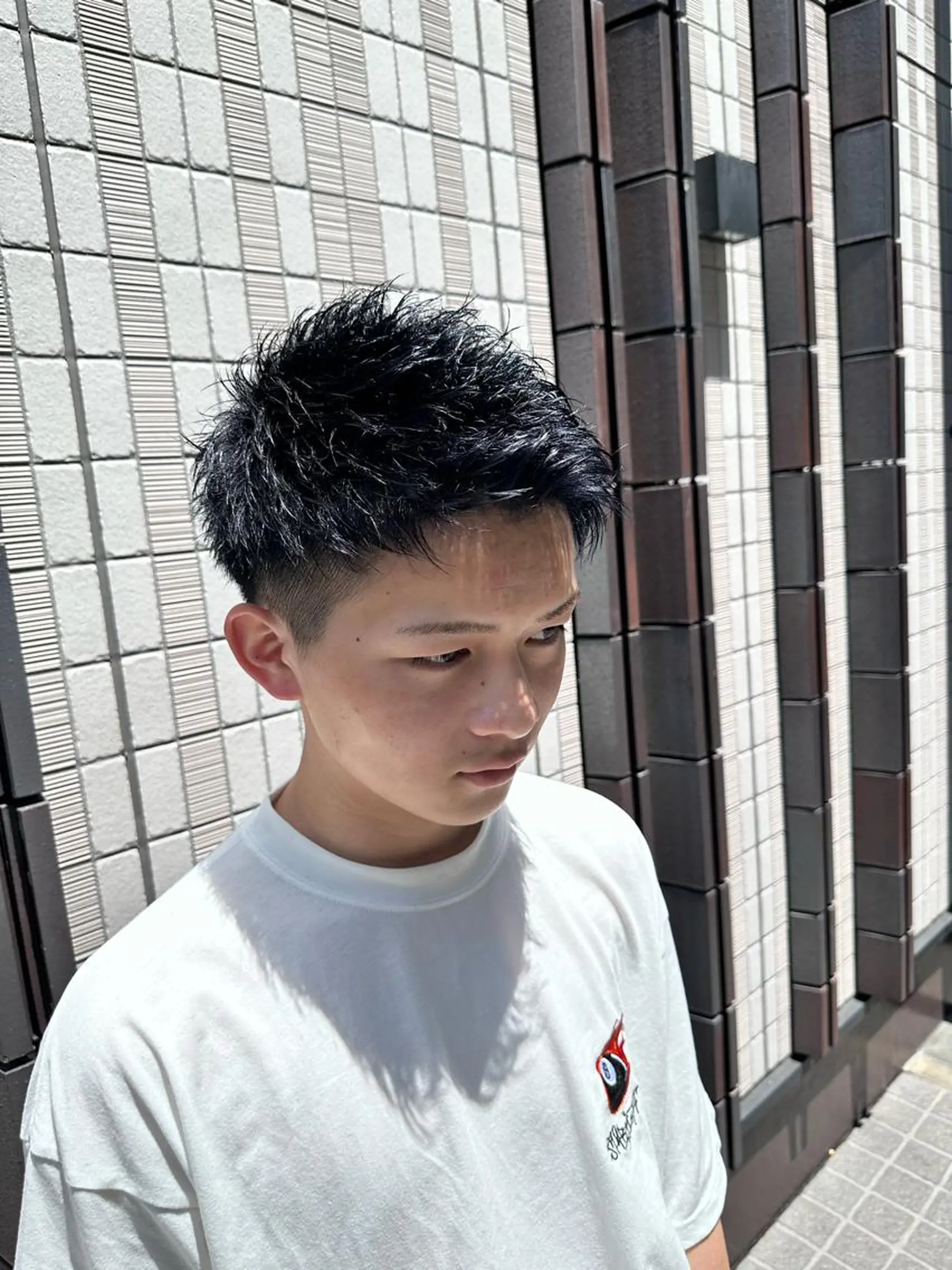 ショート カラー メンズ 刈り上げ KING of hair byNOISM所属・京都メンズ特化✨ No. 1/ユウキのヘアスタイル