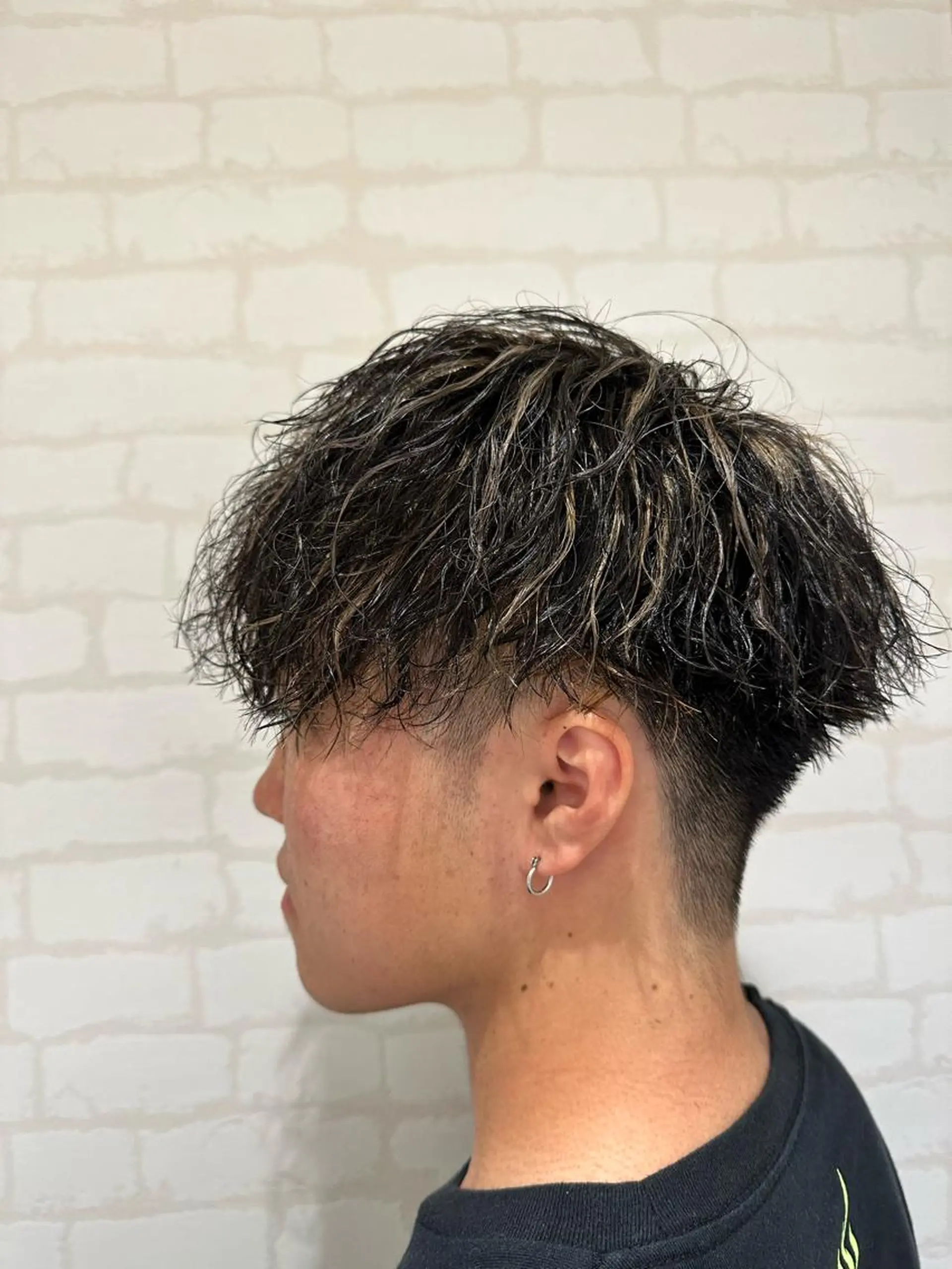 ショート パーマ ツイストスパイラルパーマ スパイラルパーマ カット ヘアカラー パーマ IwAsh中山所属・✂︎メンズバレイ ヤージュ✂︎露木智也のヘアスタイル