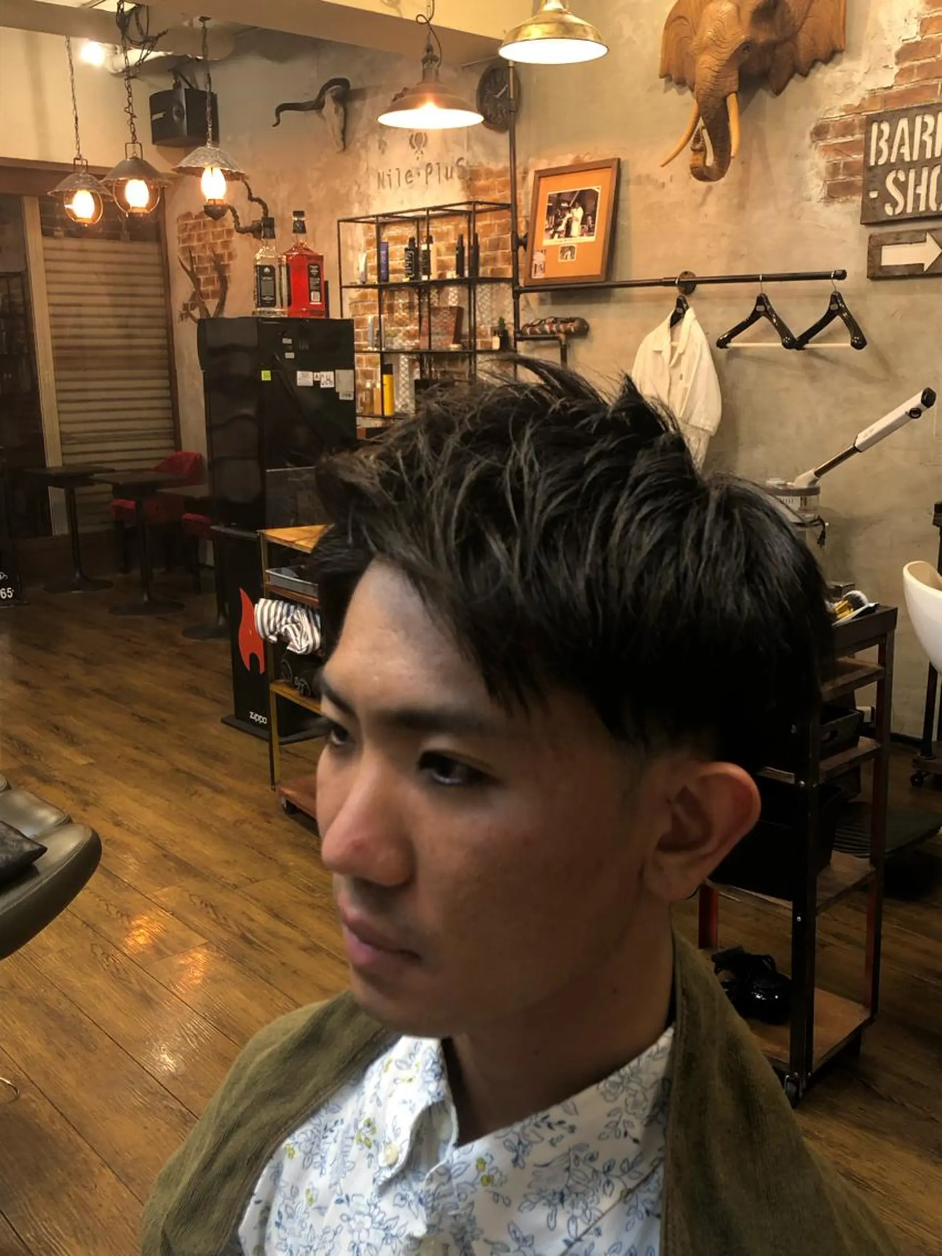 ショート メンズ フェードカット ツーブロック ナイルプラス所属・ナイルプラス ヨウのヘアスタイル
