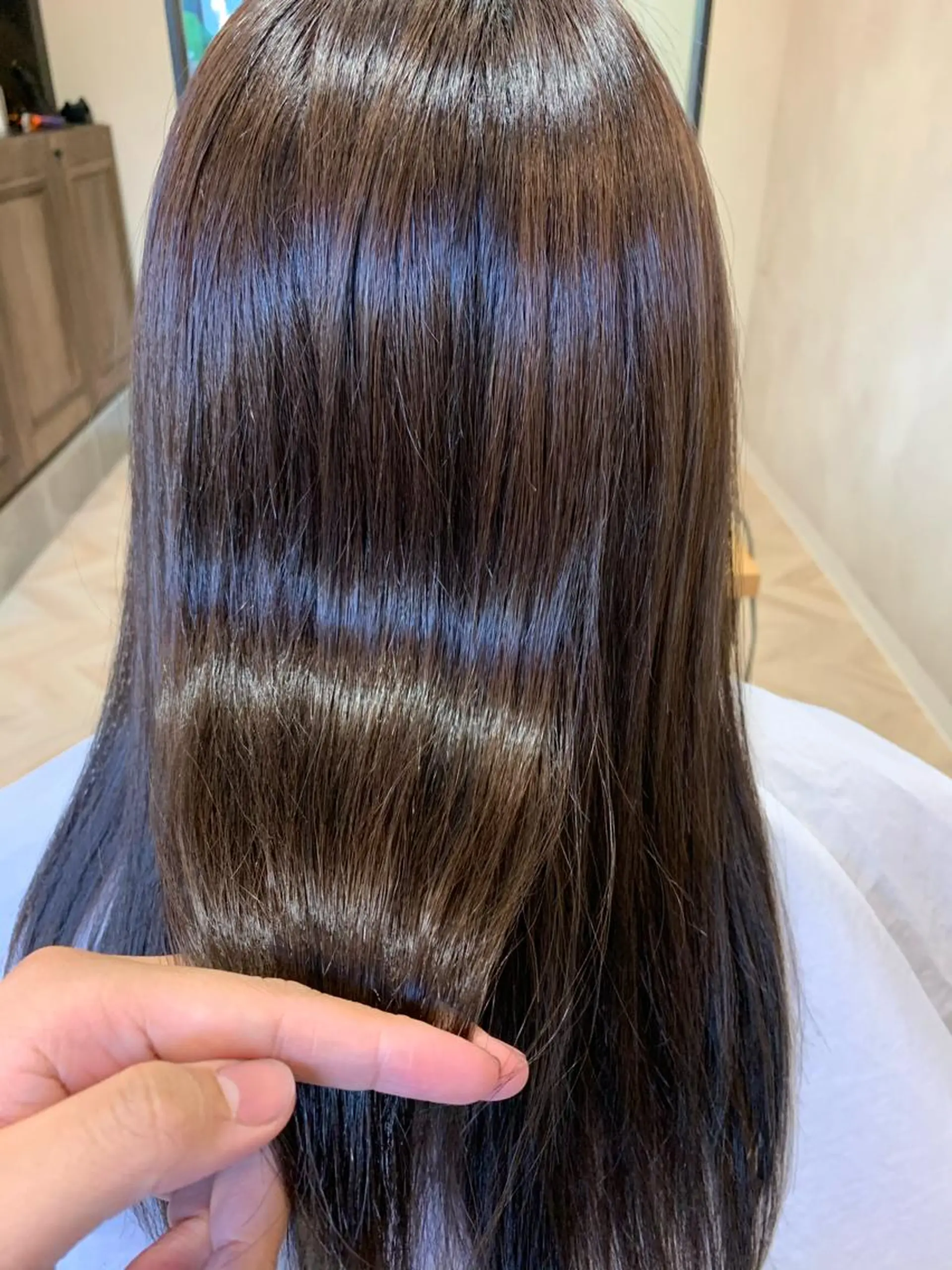 セミロング カット ヘアカラー トリートメント TAKA 髪質改善のヘアスタイル