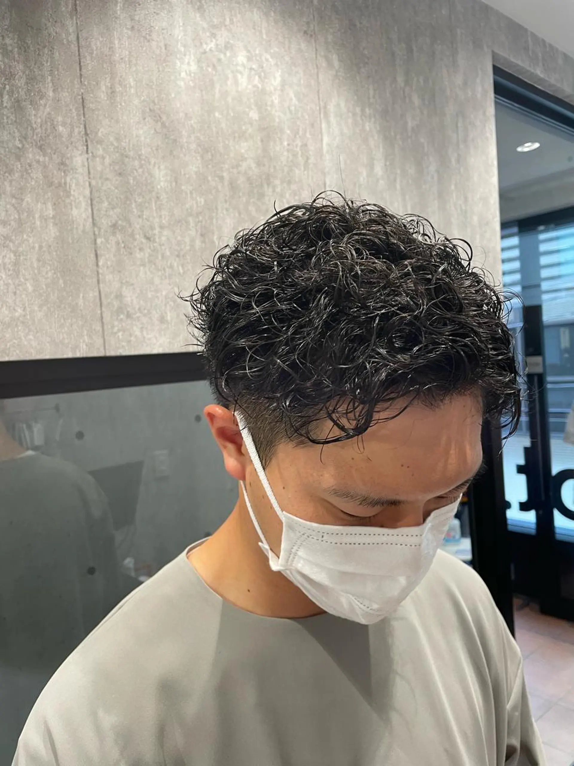 ショート カラー パーマ メンズ オールバック カット パーマ 🔥メンズ超特化🔥 青木海斗のヘアスタイル