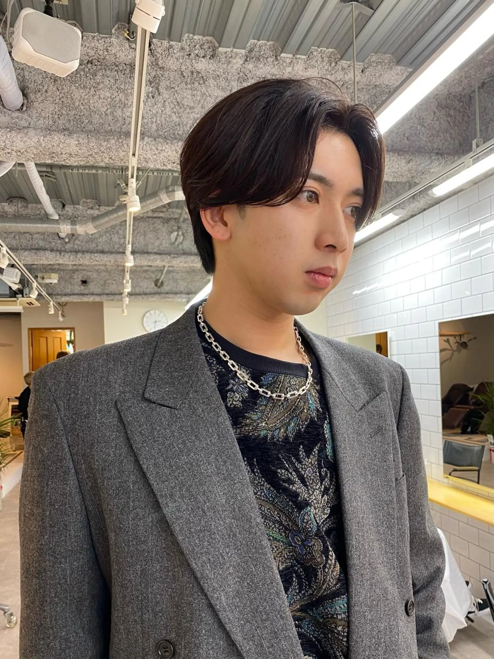 ショート パーマ メンズ センターパート ニュアンスパーマ カット パーマ JINKIメンズ特化 メンズカットパーマのヘアスタイル
