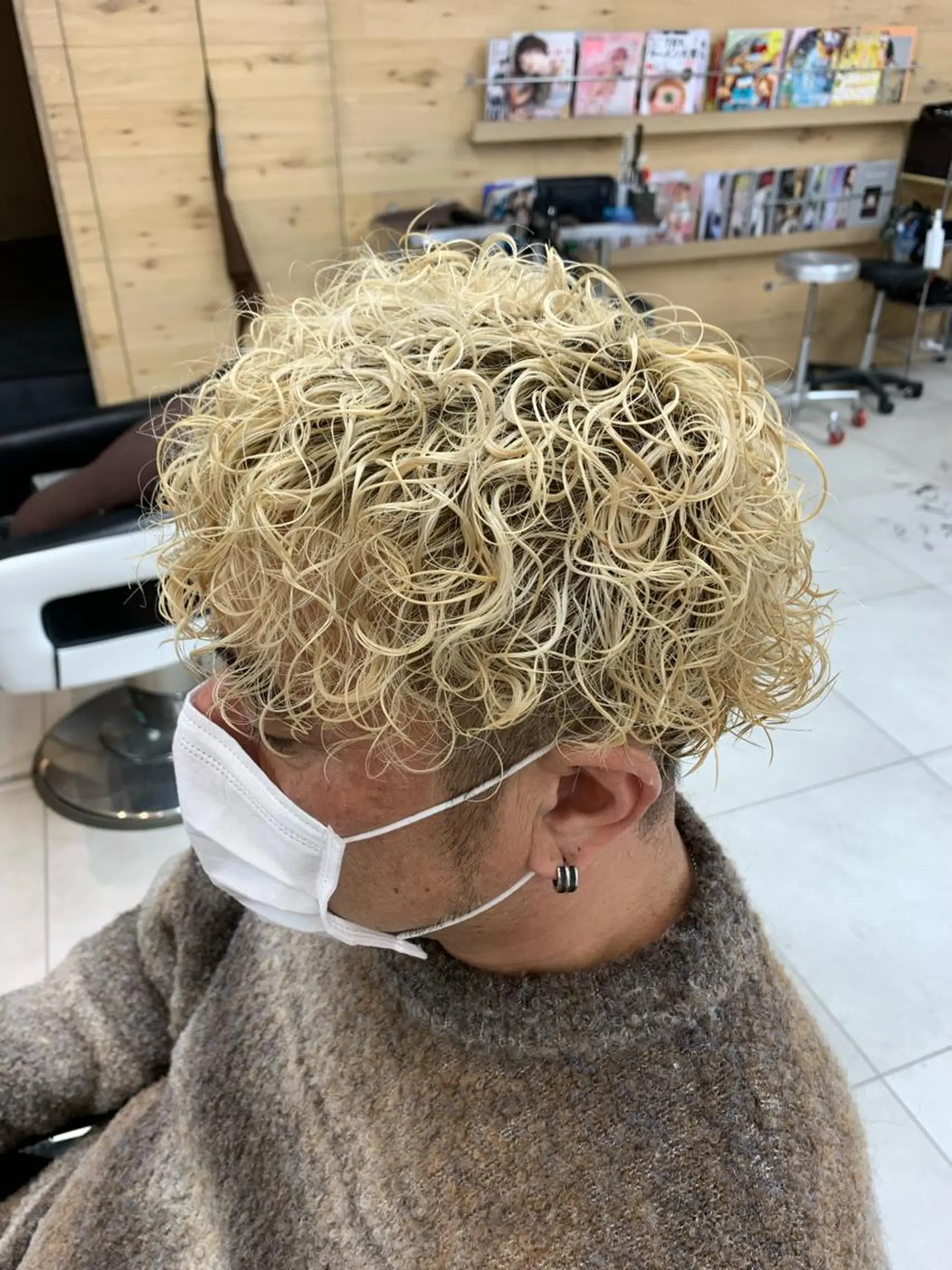 カラー パーマ メンズ メンズブリーチ フェードカット メンズパーマ 学生（メンズ向け） スキンフェード カット ヘアカラー パーマ L PLACE所属・L PLACE 丸山一希のヘアスタイル