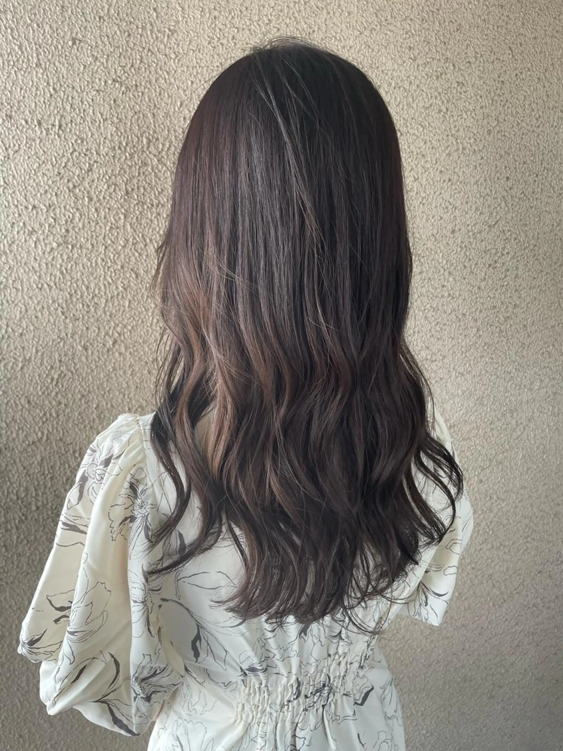 ロング カラー アクアカラー 髪質改善 トリートメント ヘアカラー トリートメント サダハルカ ｜chouetteのヘアスタイル