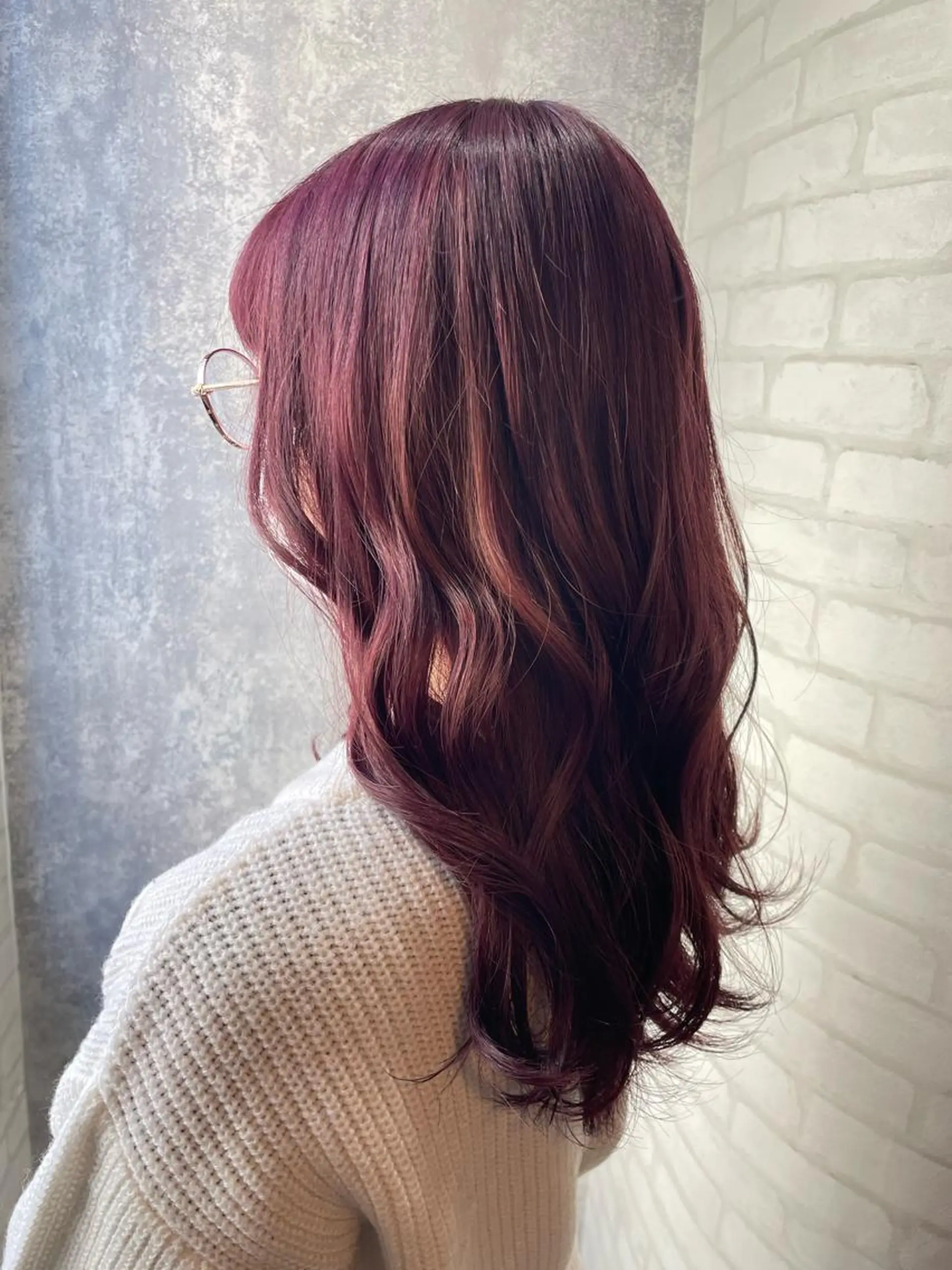 ミディアム ピンクブラウン カット ヘアカラー トリートメント 山浦 伶奈のヘアスタイル