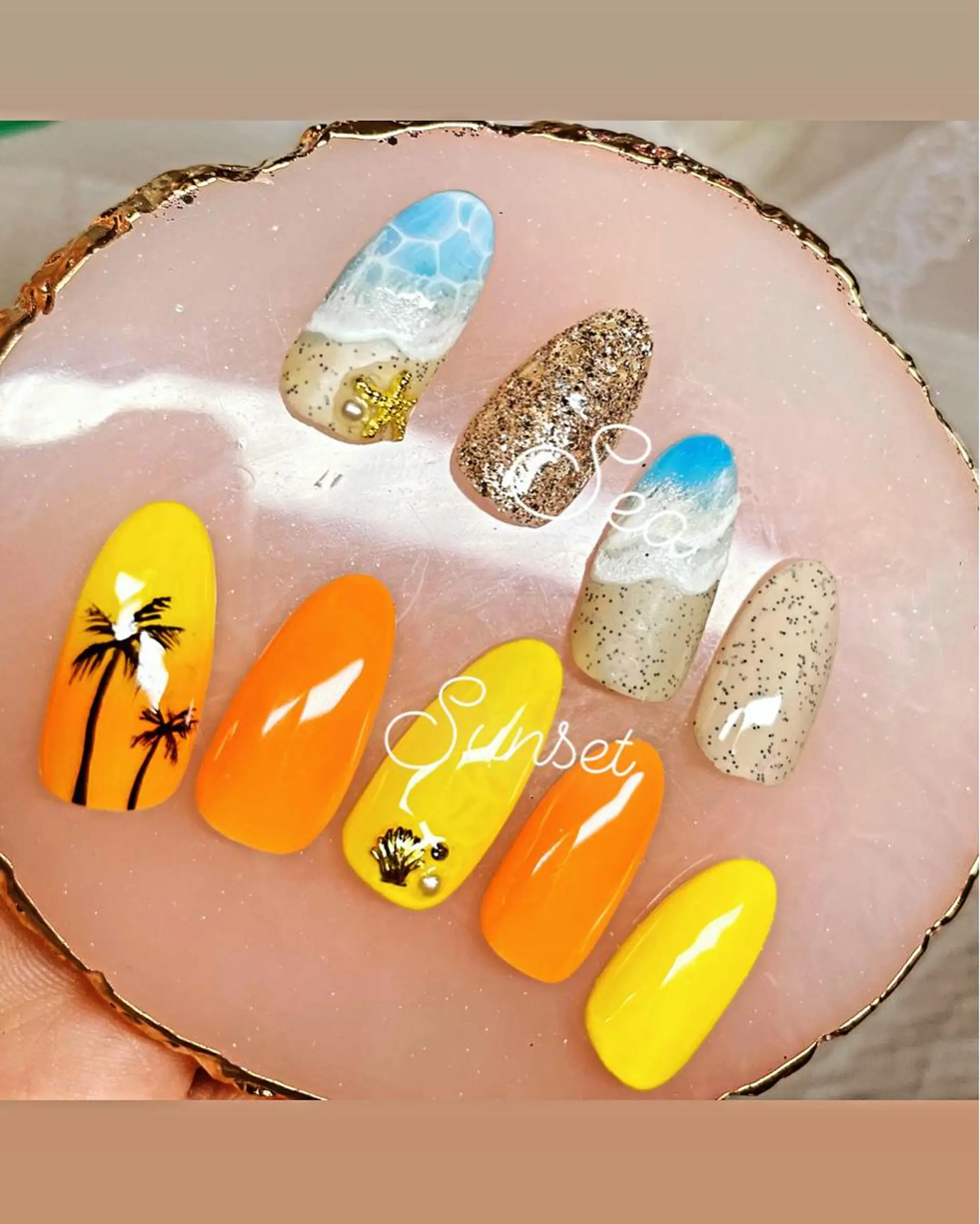 ネイル アートネイル フットネイル ジェルネイル パラジェル 夏ネイル ハンドネイル nail salon fee（フィー）のネイルデザイン