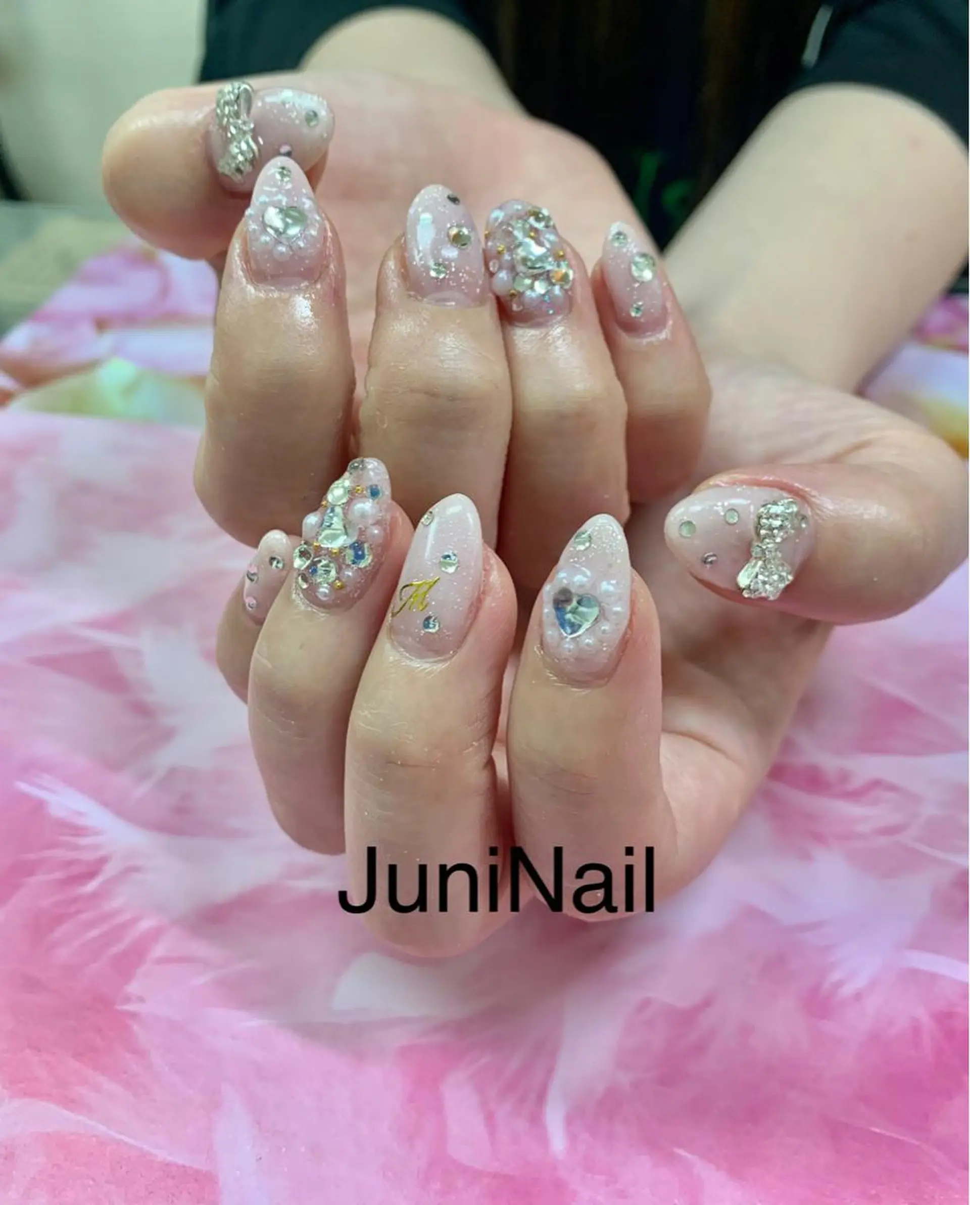 ネイル オーロラネイル クリアネイル フラッシュネイル フレンチネイル 氷ネイル・うるうるネイル ハンドネイル JuniNail韓国 ネイリストsuのネイルデザイン