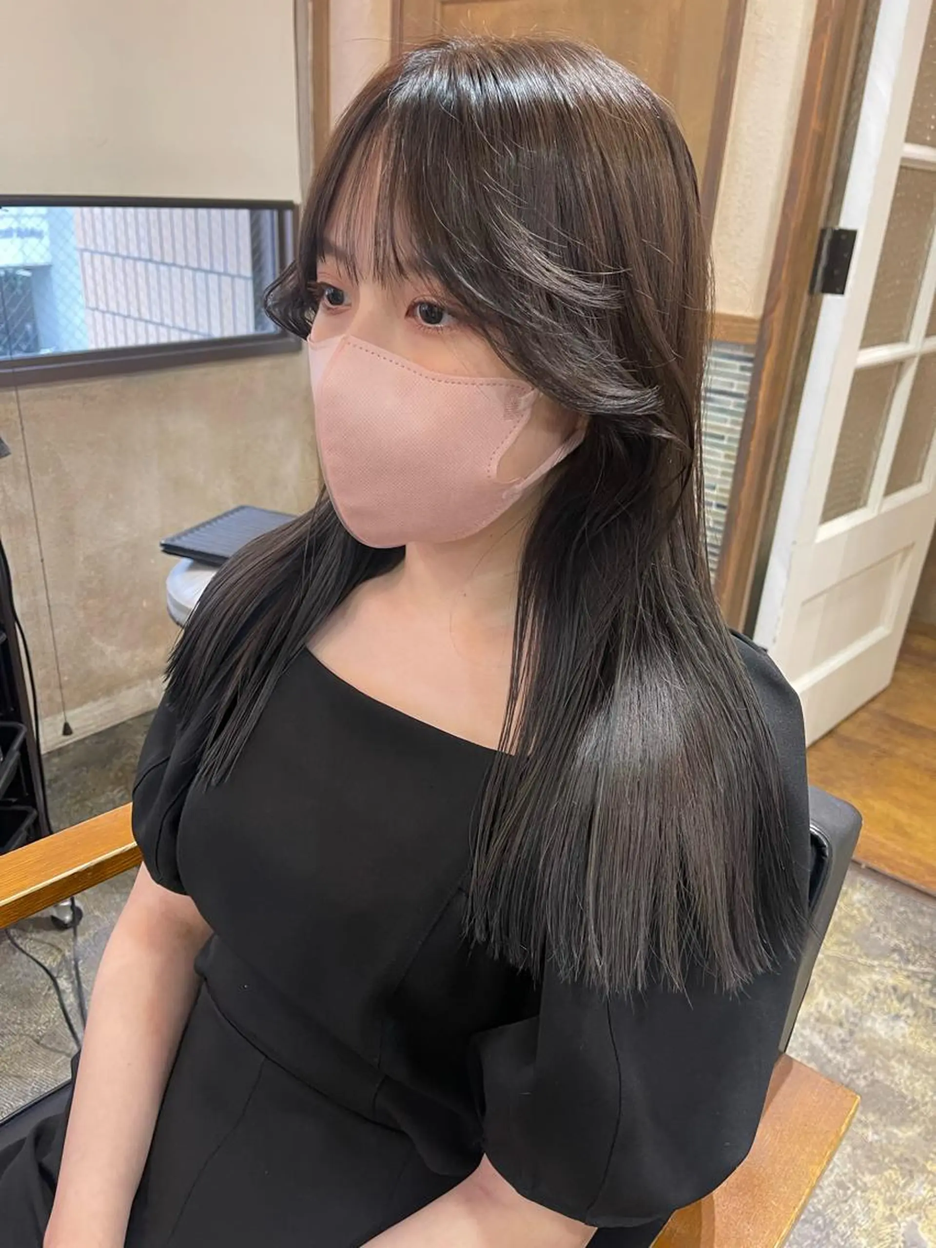 ロング アッシュ アッシュグレー アッシュグレージュ ヘアカラー トリートメント 韓国 / 中国ヘア 🦋Noniのヘアスタイル