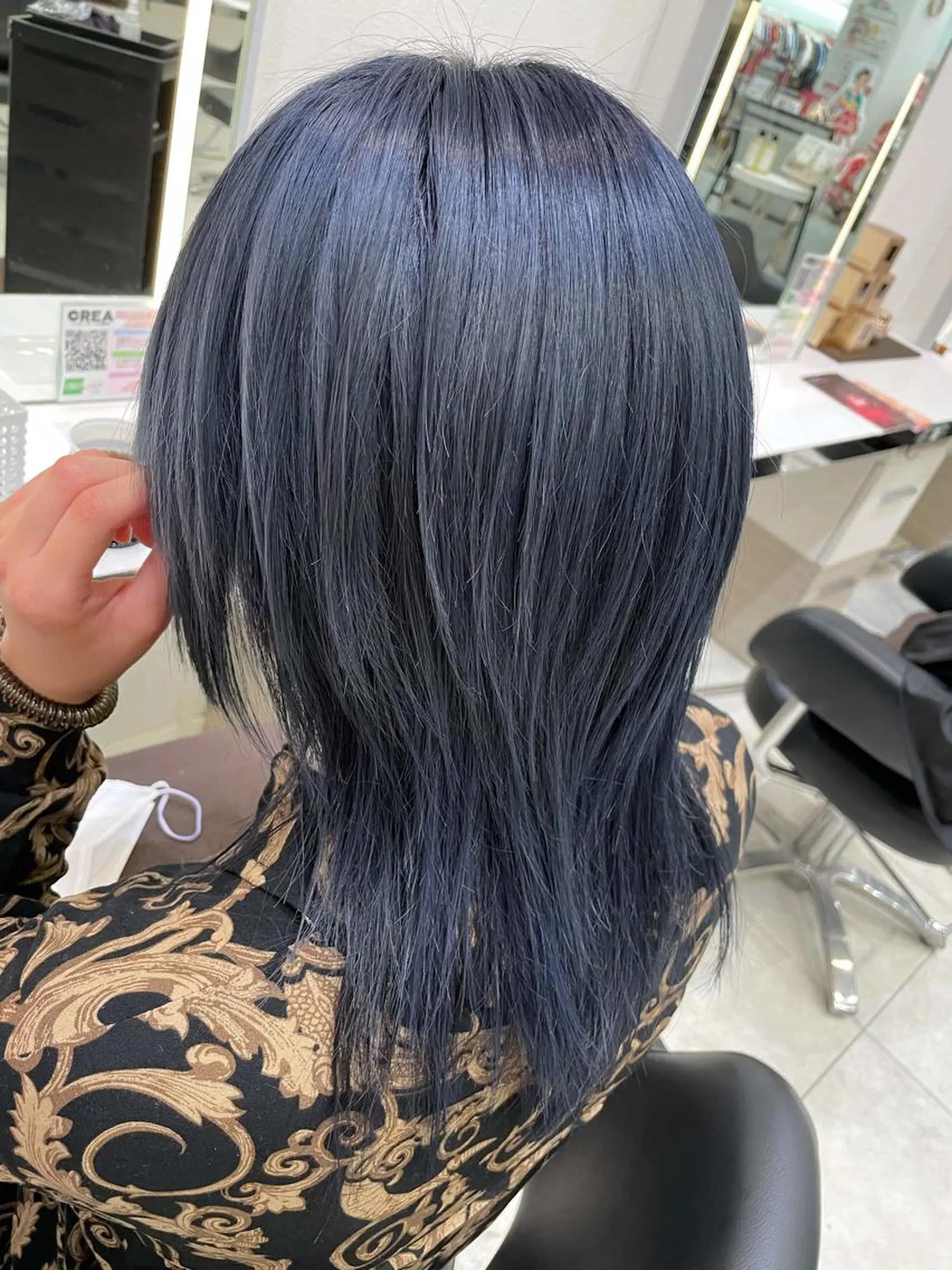 ミディアム ヘアカラー 岸 保奈美のヘアスタイル