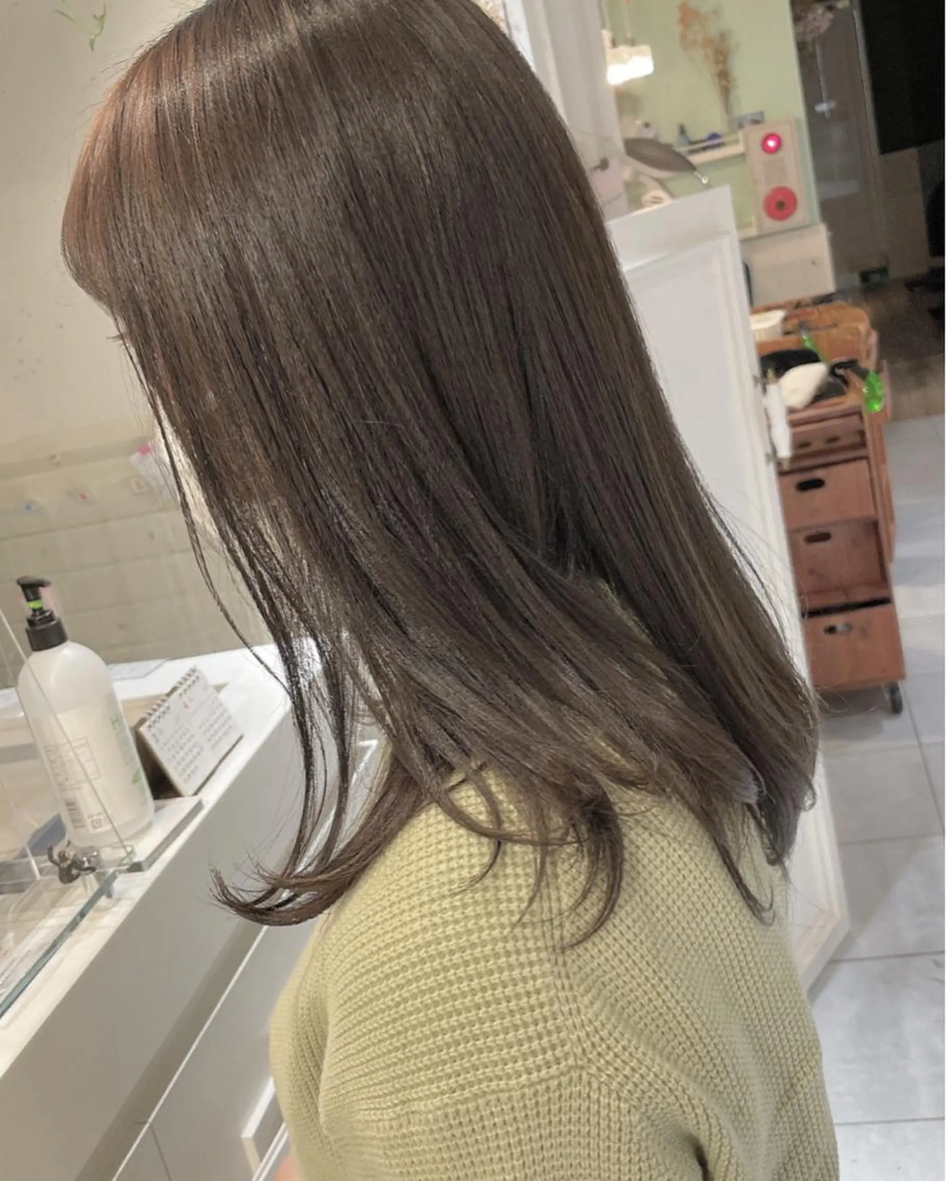 セミロング カラー 🕊藤崎 邑美🕊のヘアスタイル