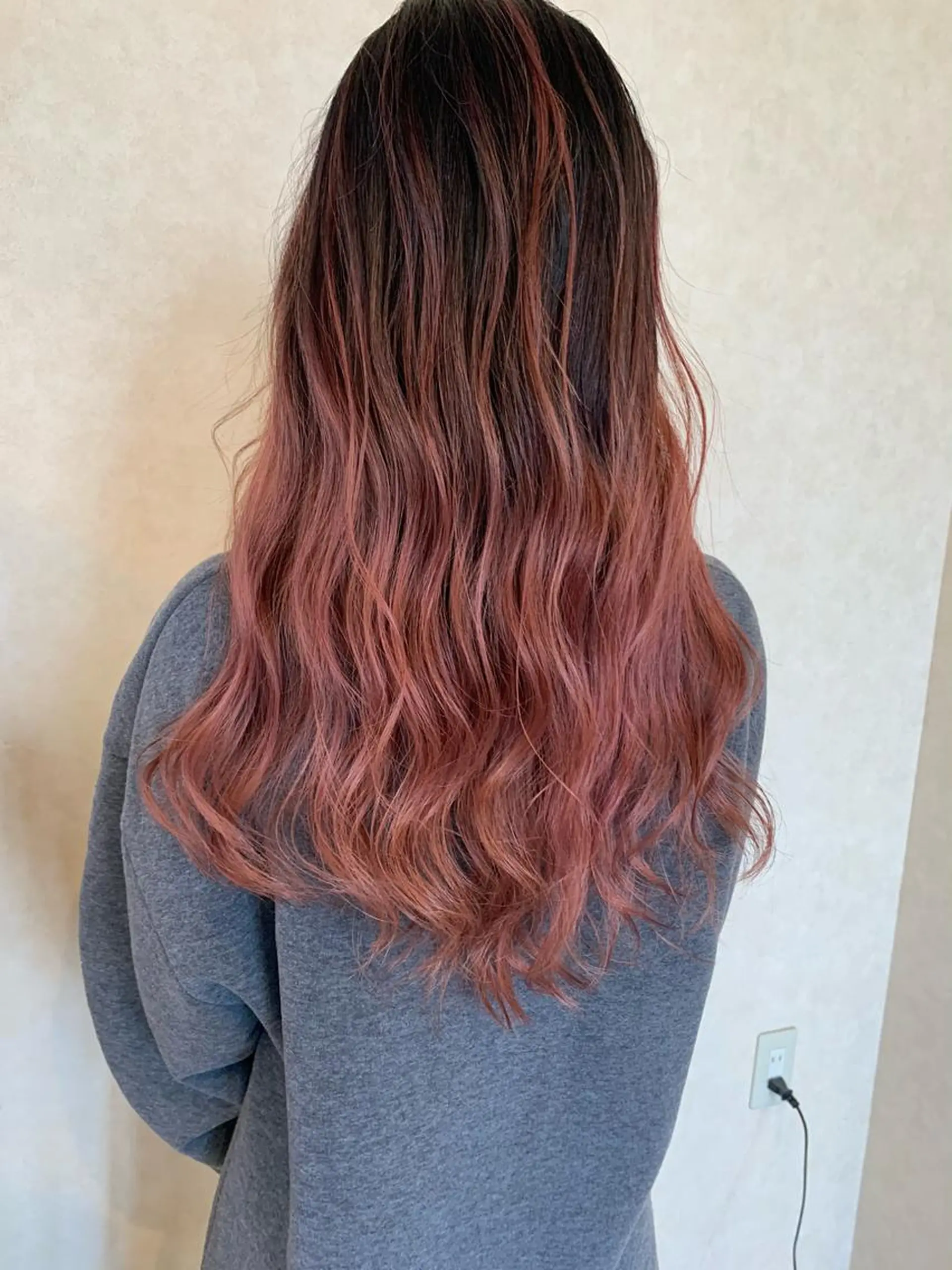 ロング Lit所属・Lit.豊橋 夏目のヘアスタイル