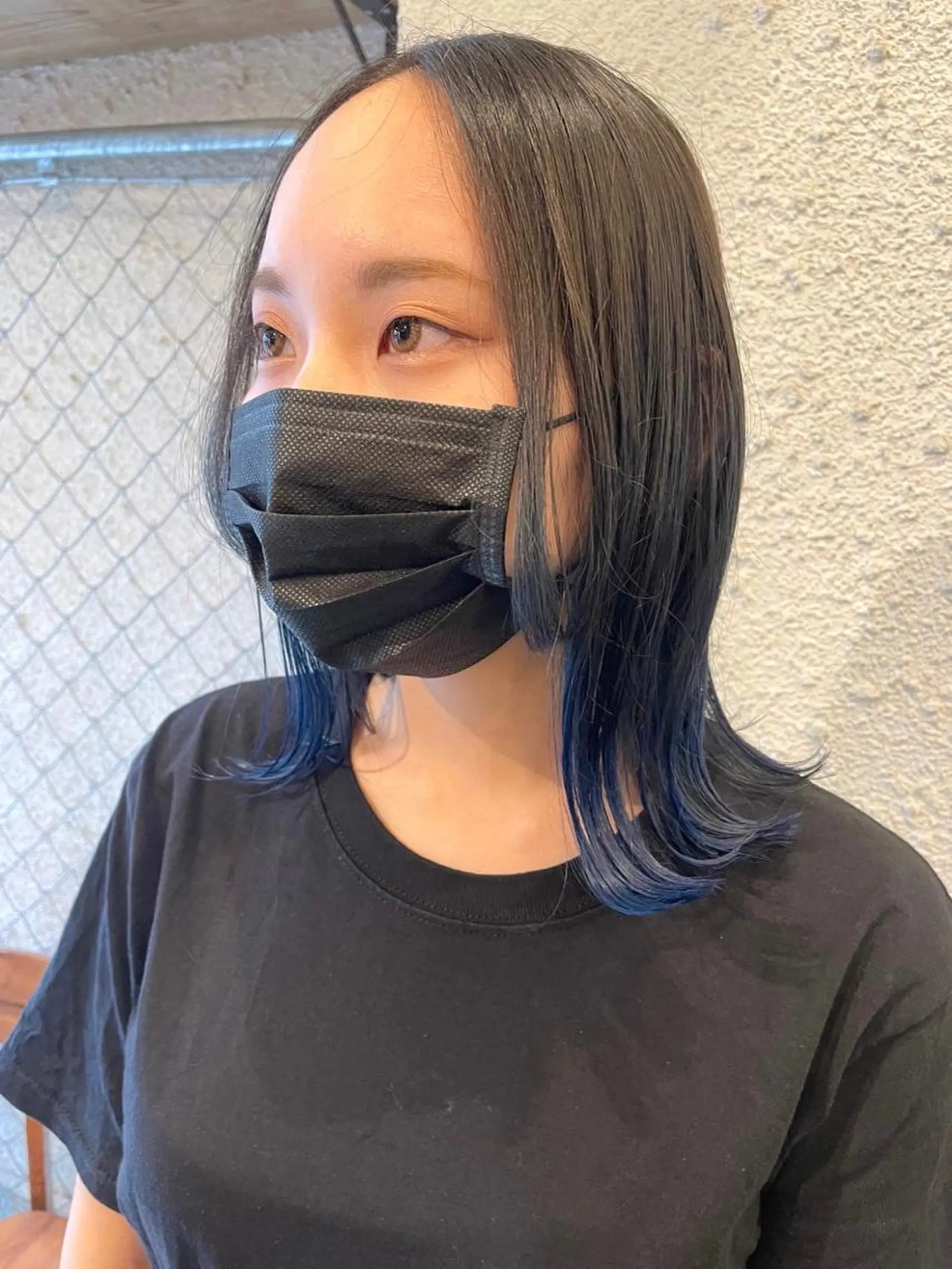 ミディアム カラー ヘアカラー トリートメント 坂田 友梨奈のヘアスタイル
