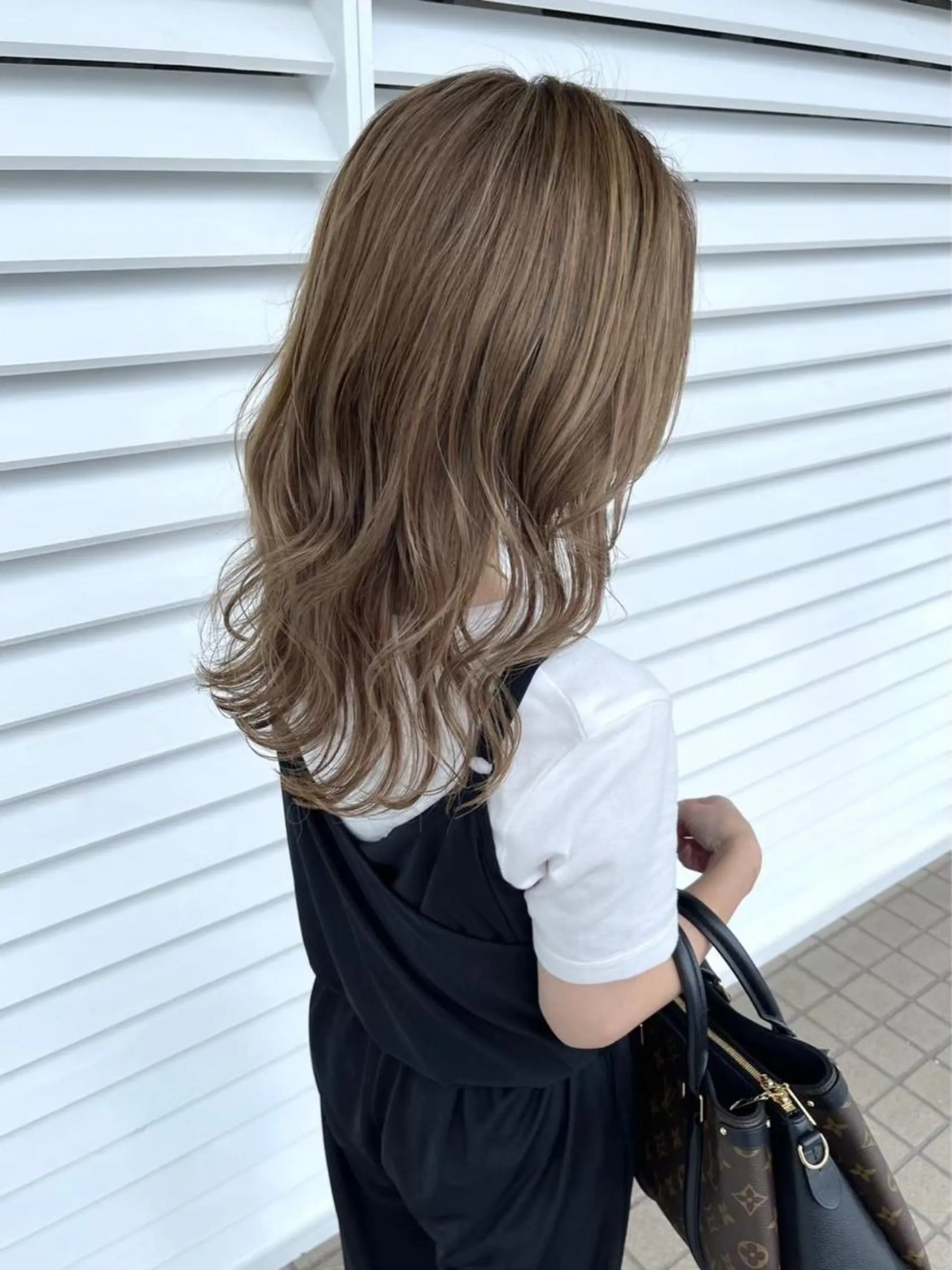 セミロング ｰYUIMARLｰ momokaのヘアスタイル