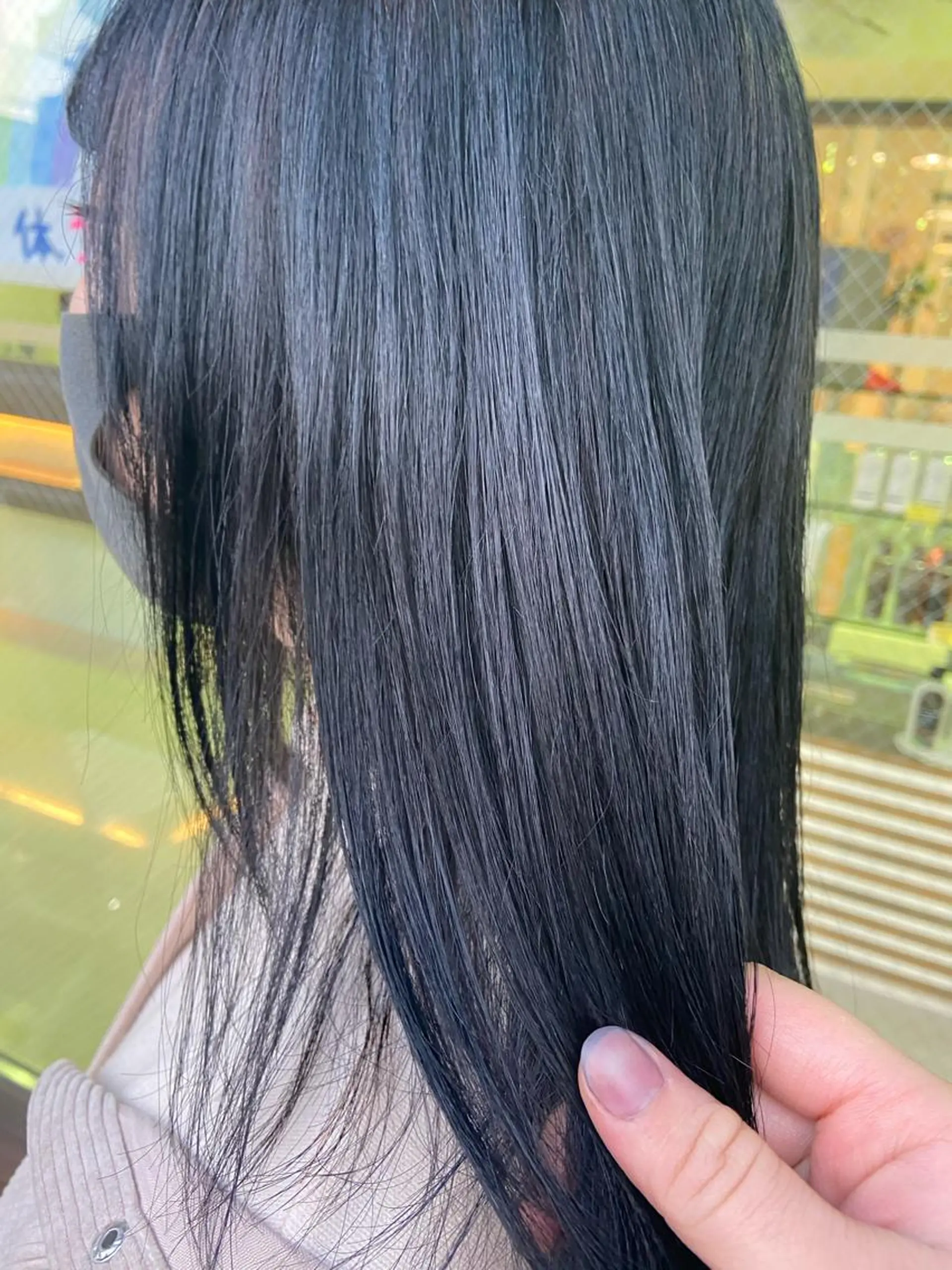 セミロング カラー 黒髪 ブルーカラー ブルーブラック 🪽似合わせカラー RENA.🪽🩶のヘアスタイル