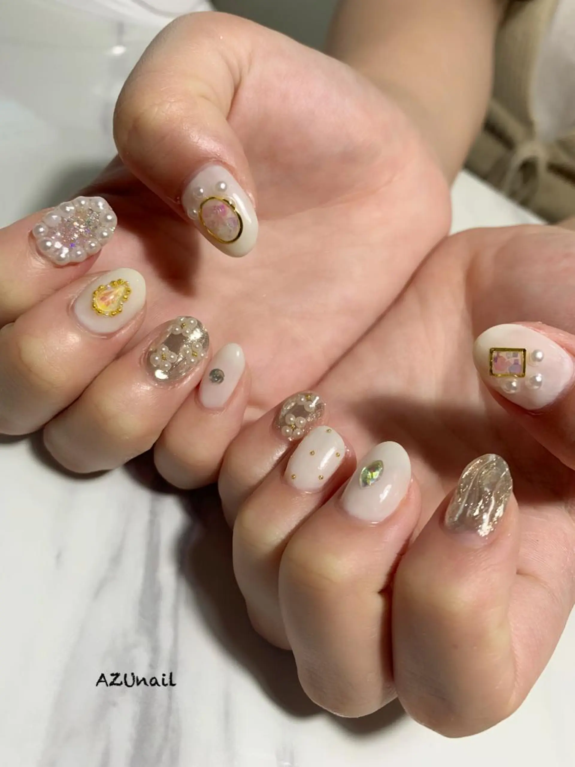 ネイル AZU nailのネイルデザイン