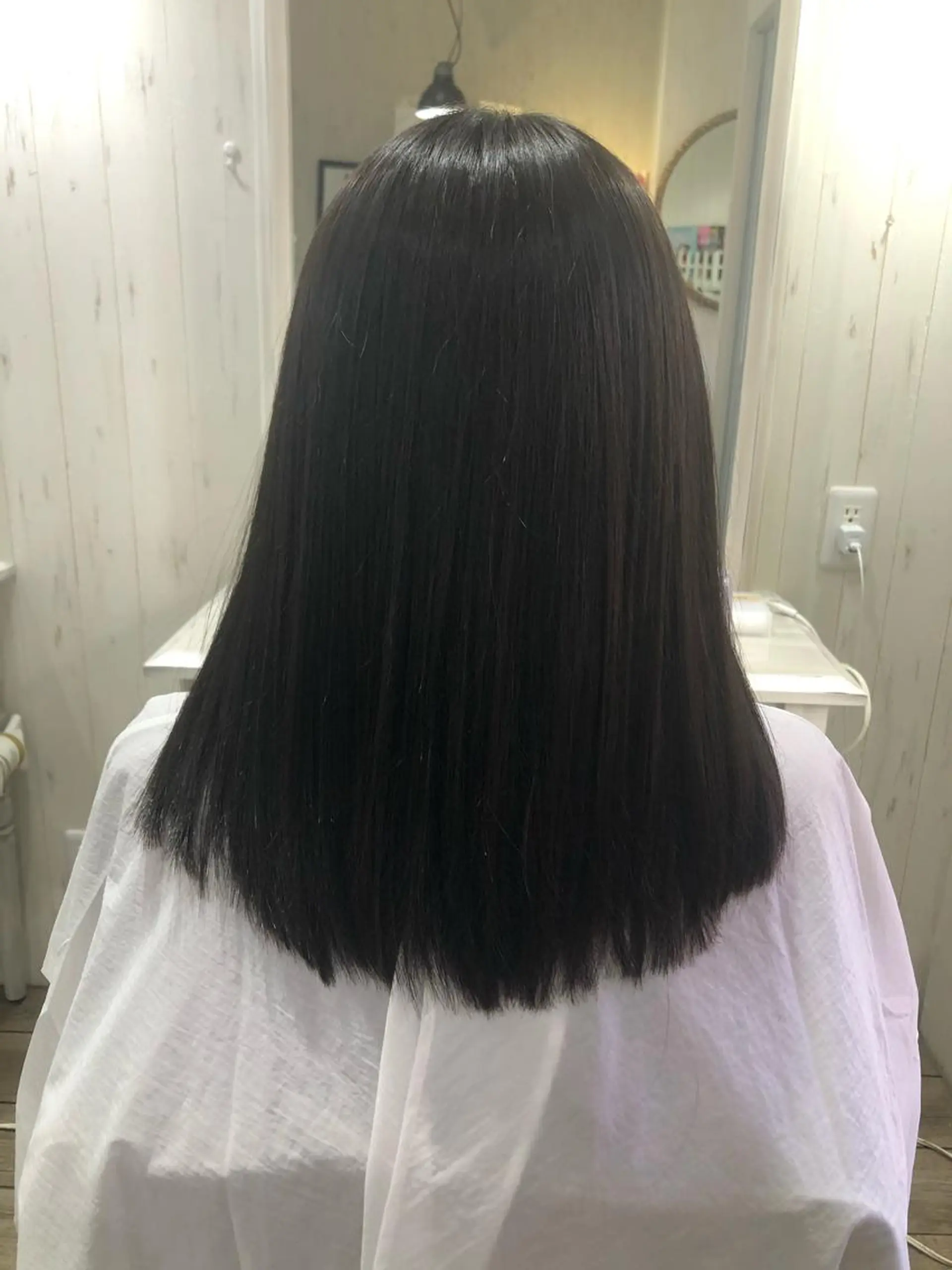 ミディアム パーマ ストレートパーマ トリートメント イシジマ タカナリのヘアスタイル