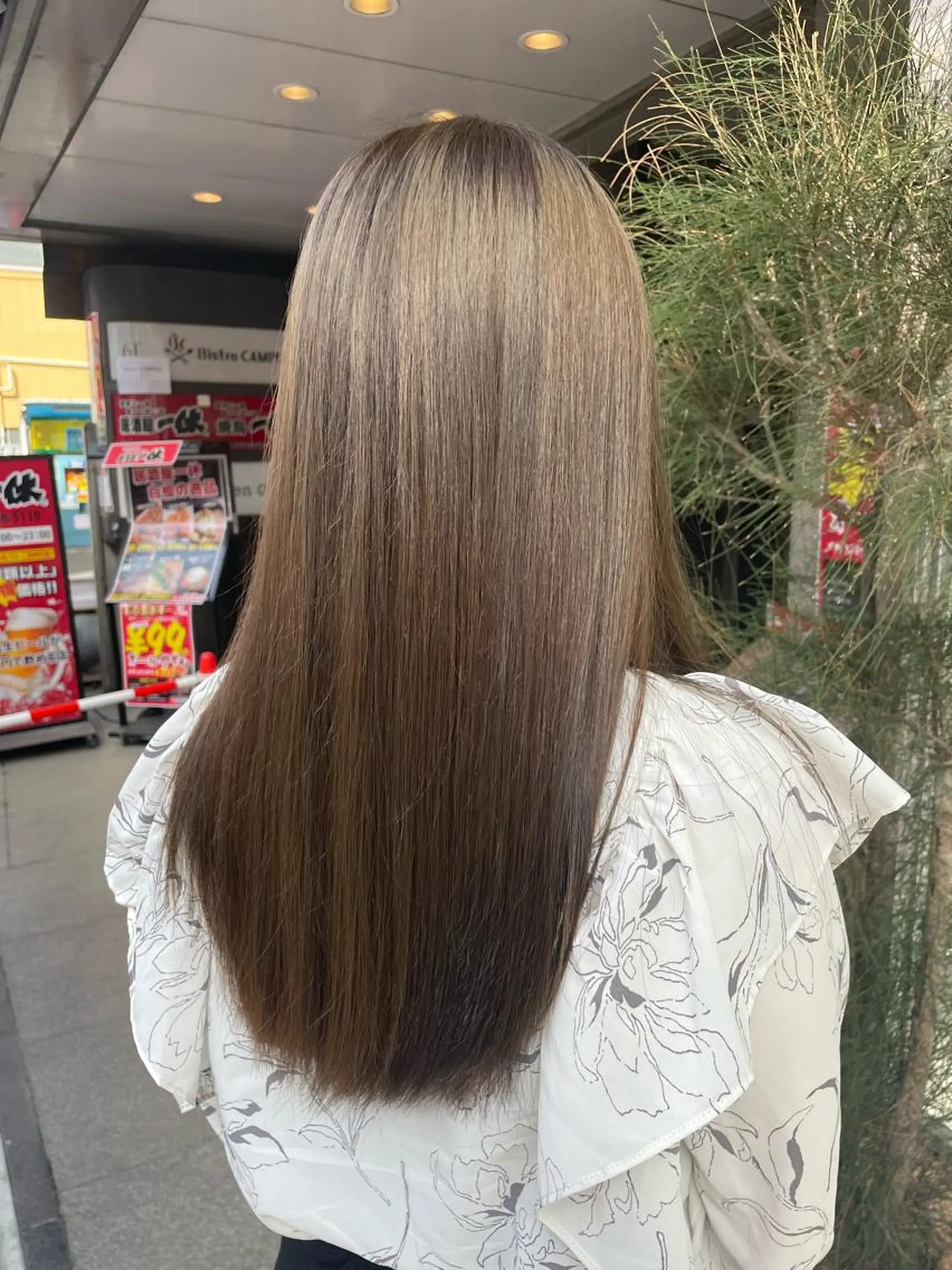 ロング ヘアカラー 🧁はるひ/ ZEST八王子🟡のヘアスタイル