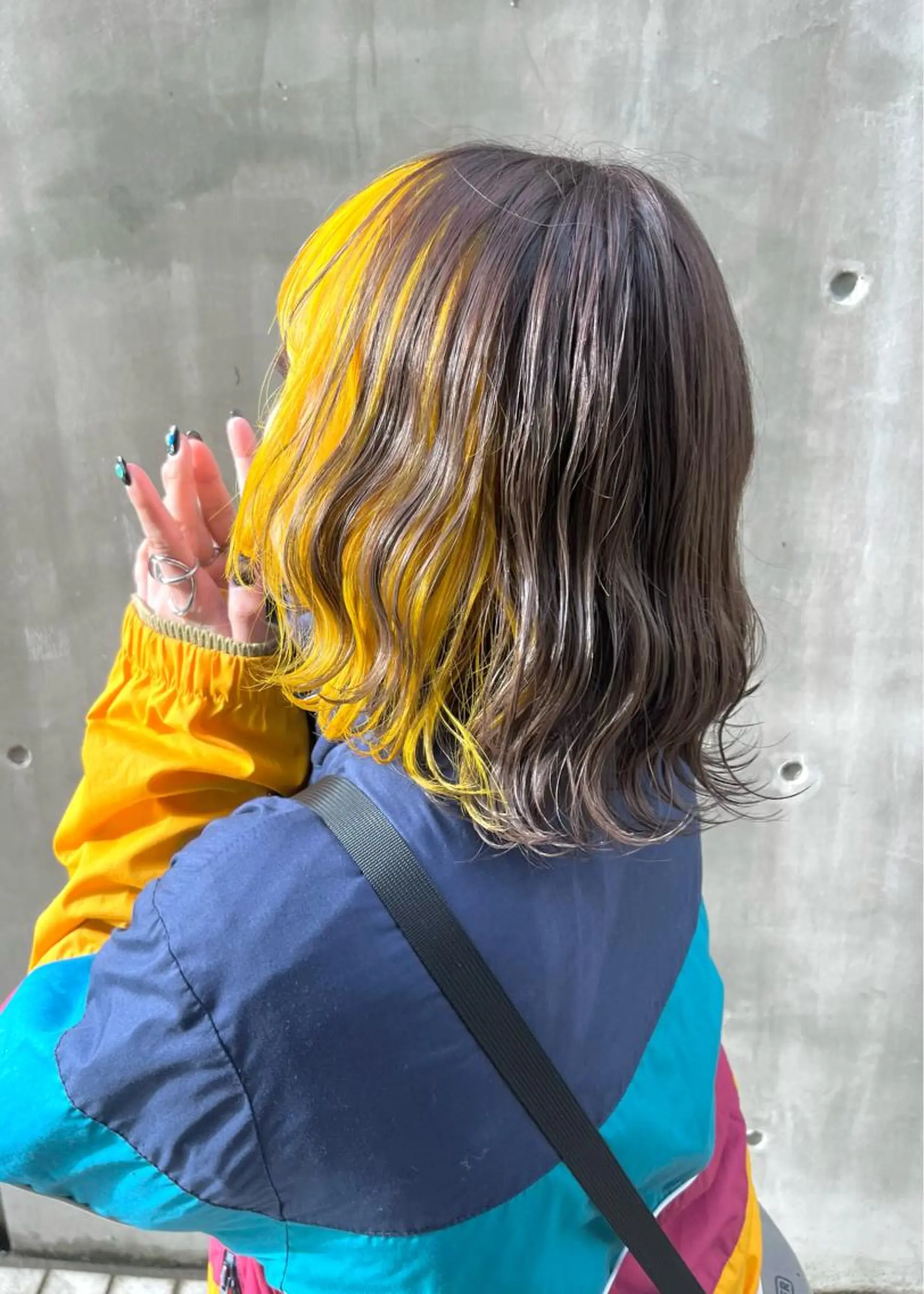 カラー デザインカラー 🟣金沢駅近covo SHUNNA🟣のヘアスタイル