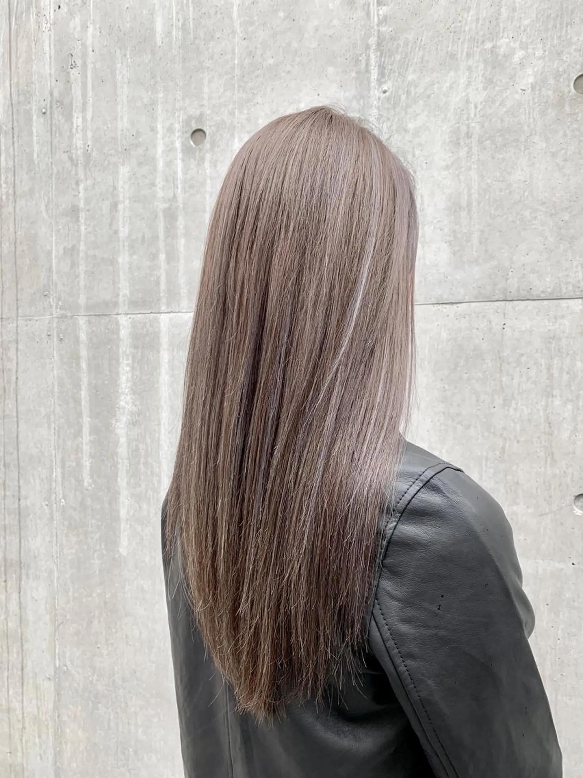ロング カラー ベージュカラー Akua【代表】 Kazumaのヘアスタイル