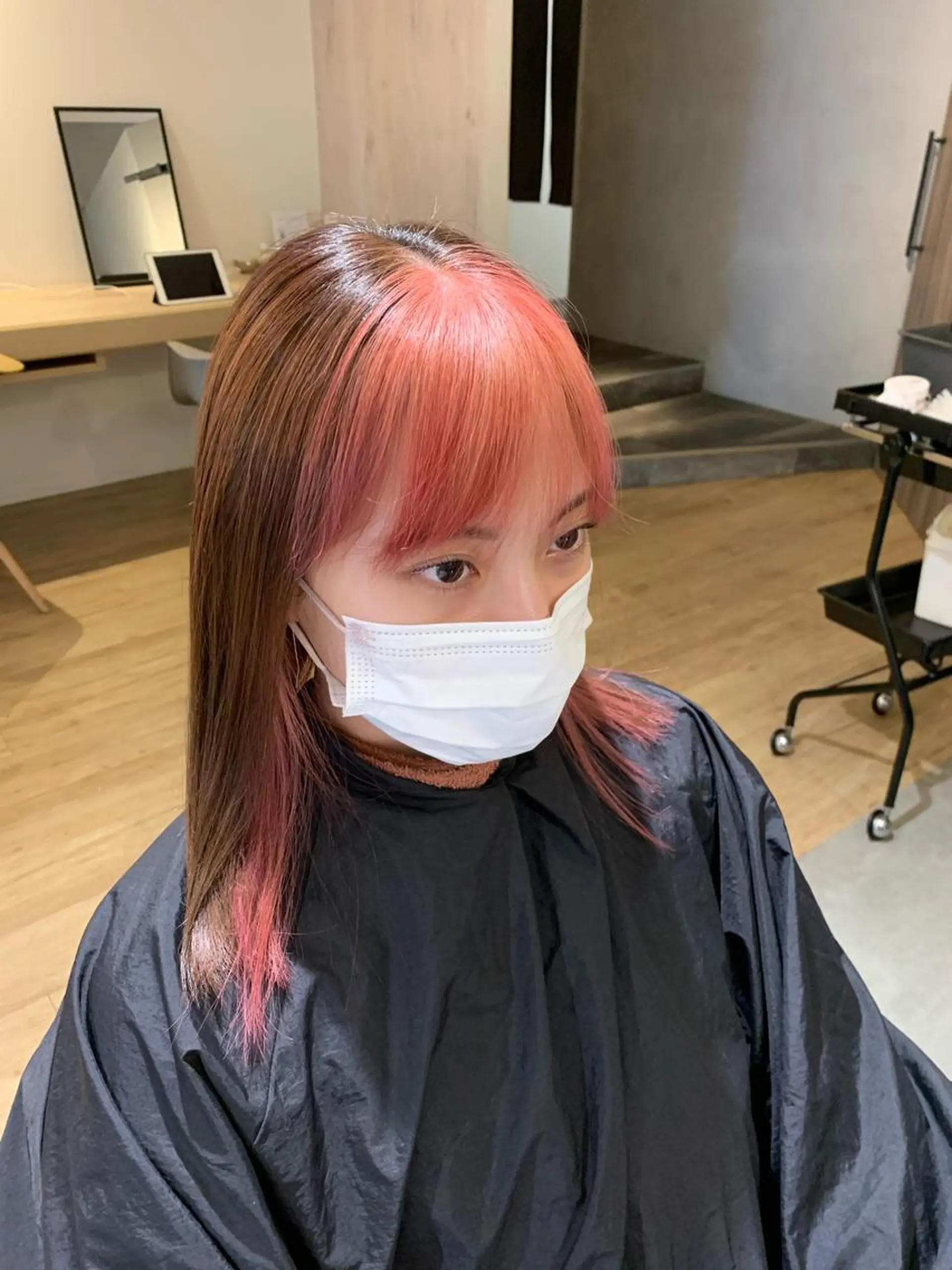 ショート カラー 美髪・シールエクステ ホソタニリョウコのヘアスタイル