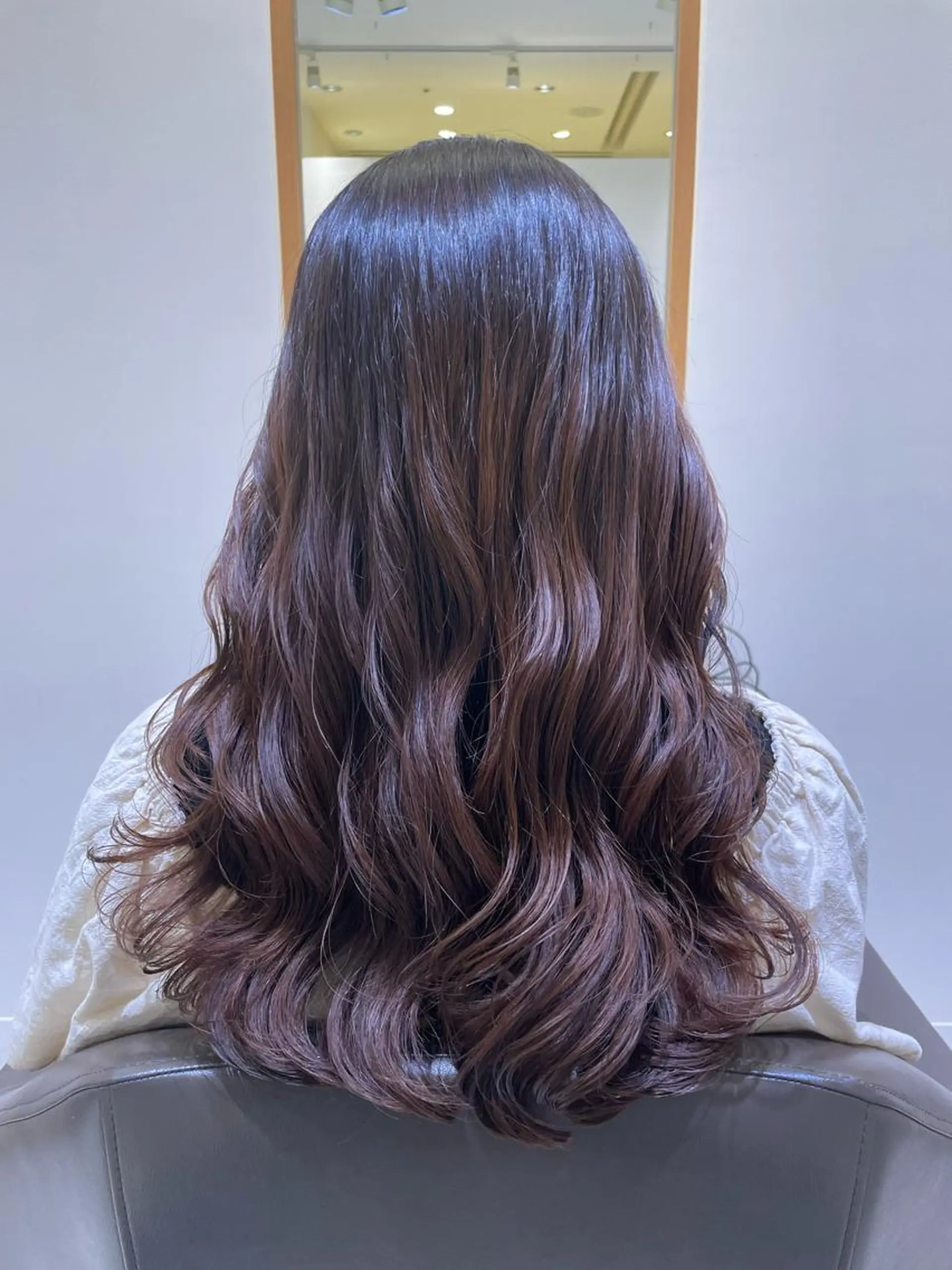 ロング パーマ ARMONY秋山輝也 コテ巻き風パーマ特化のヘアスタイル