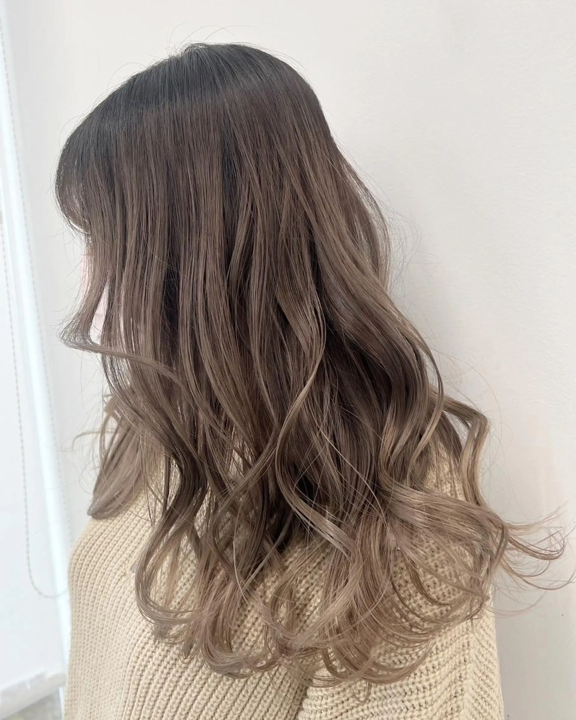 ロング ✨ブリーチ特化✨ 店長吉田陸斗のヘアスタイル