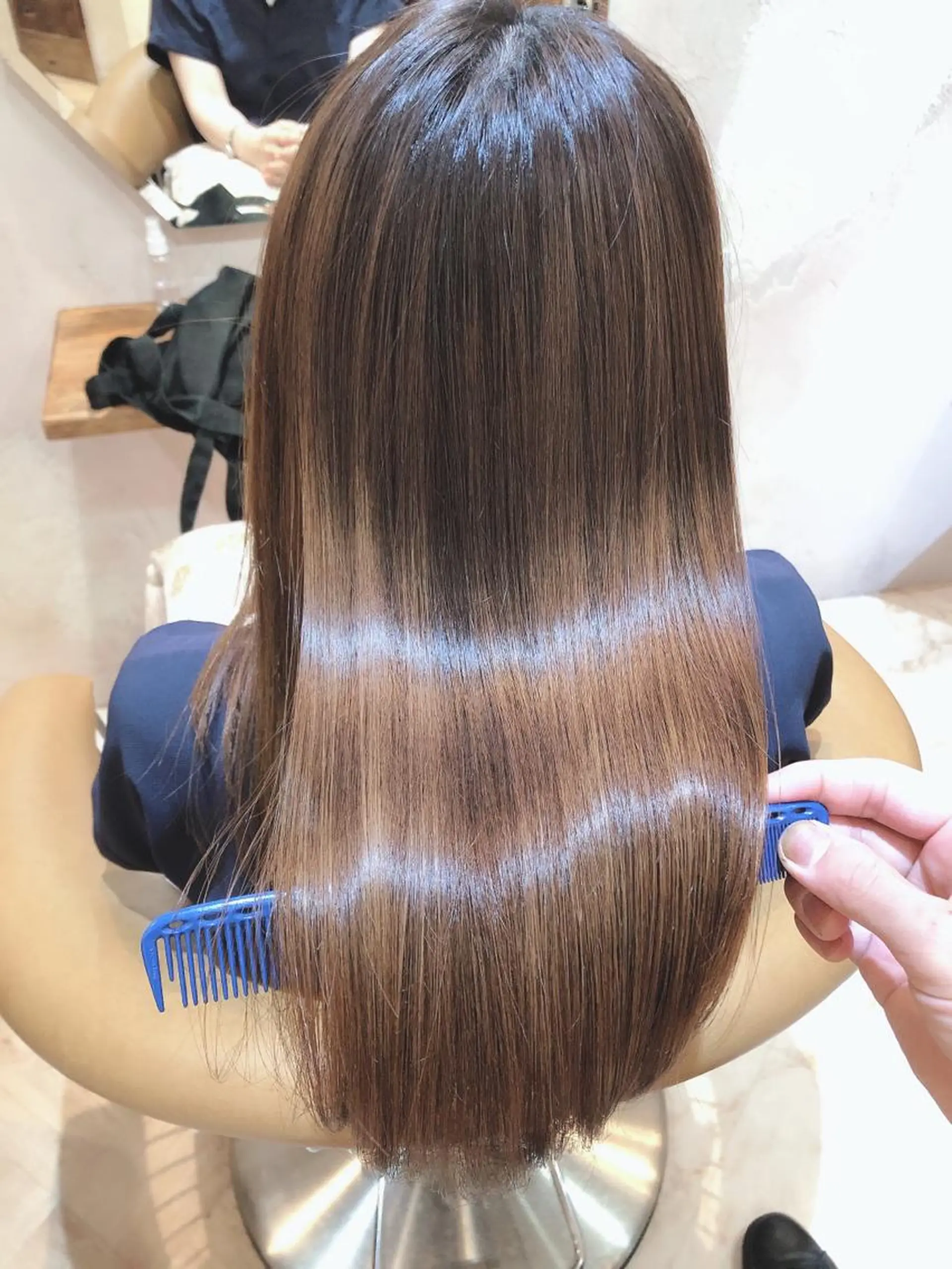 ロング 髪質改善 トリートメント トリートメント ボンドストーリーノヴァ所属・縮毛矯正・髪質改善 ❣️三浦正也のヘアスタイル