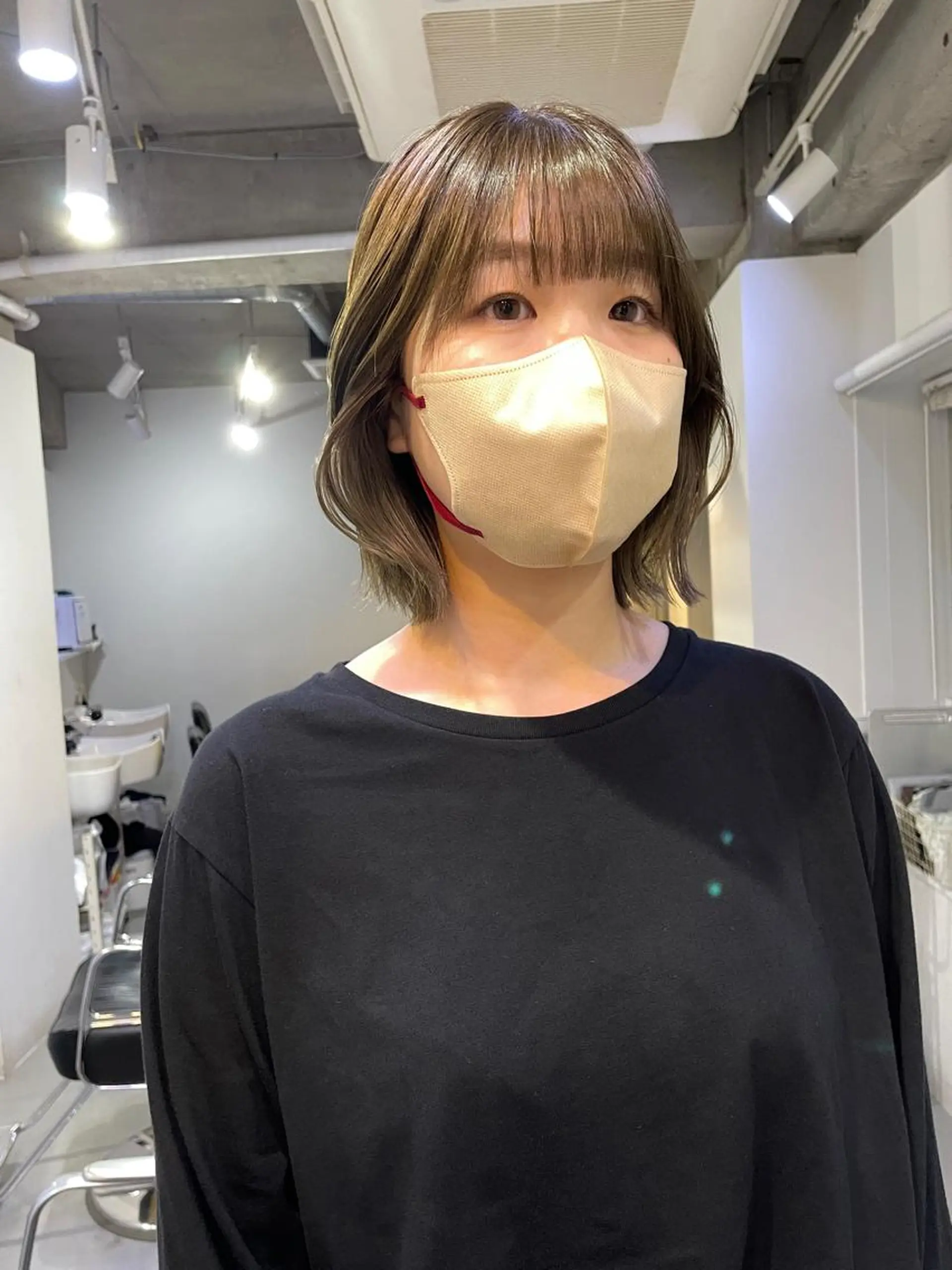 ミディアム カラー silo所属・silo MOKA 顔周りカット🦦のヘアスタイル