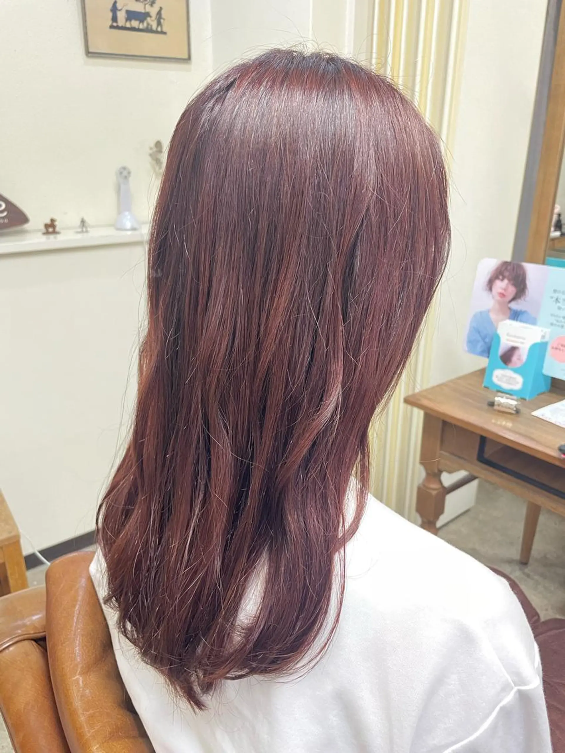 ミディアム カラー ブリーチ ブリーチなしカラー ピンクカラー ヘアカラー コヤナギ ラムのヘアスタイル