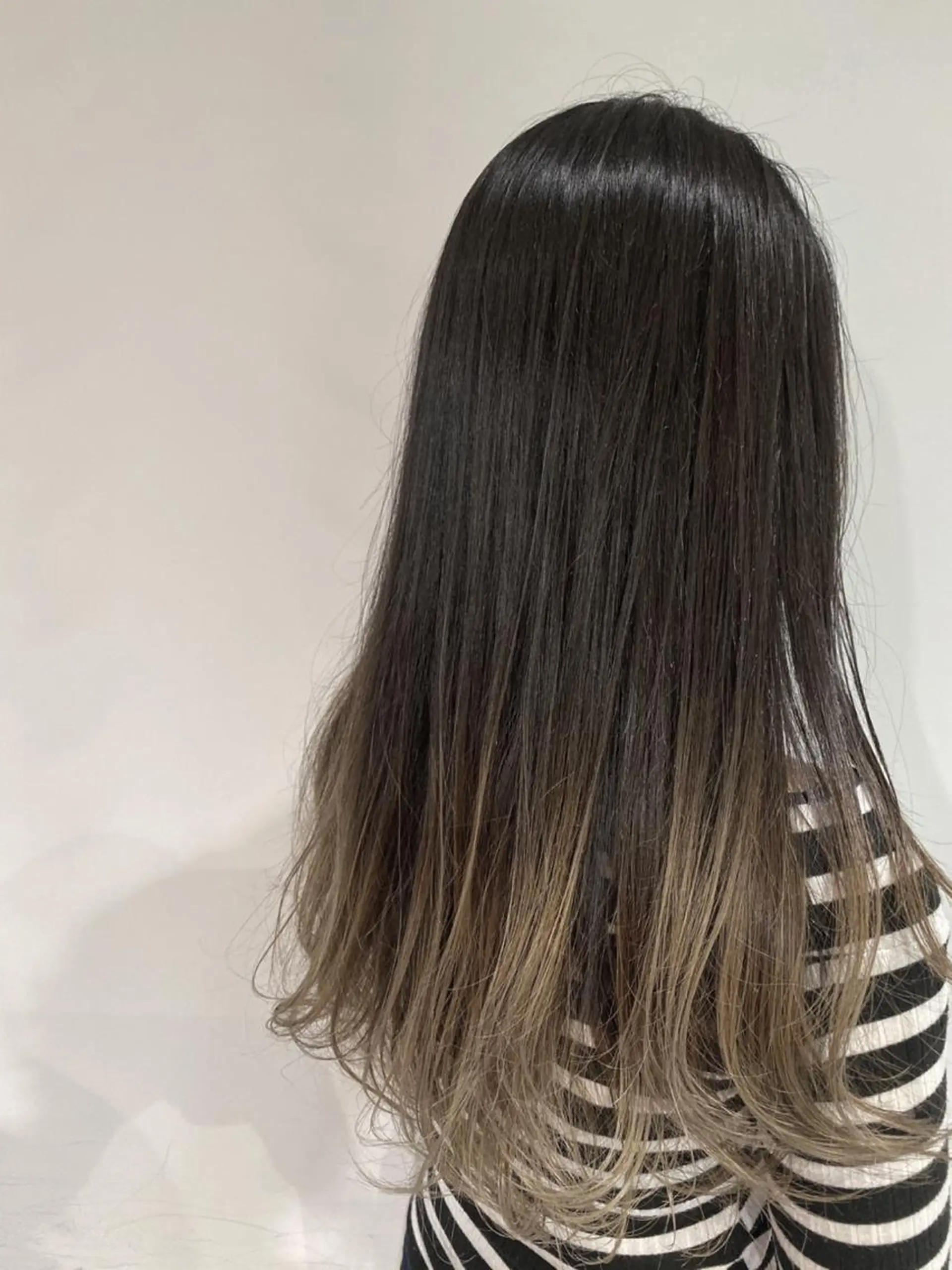 ロング カット ヘアカラー トリートメント AUBEHAIRpeony所属・山形酸性ストレート 古川✂︎のヘアスタイル