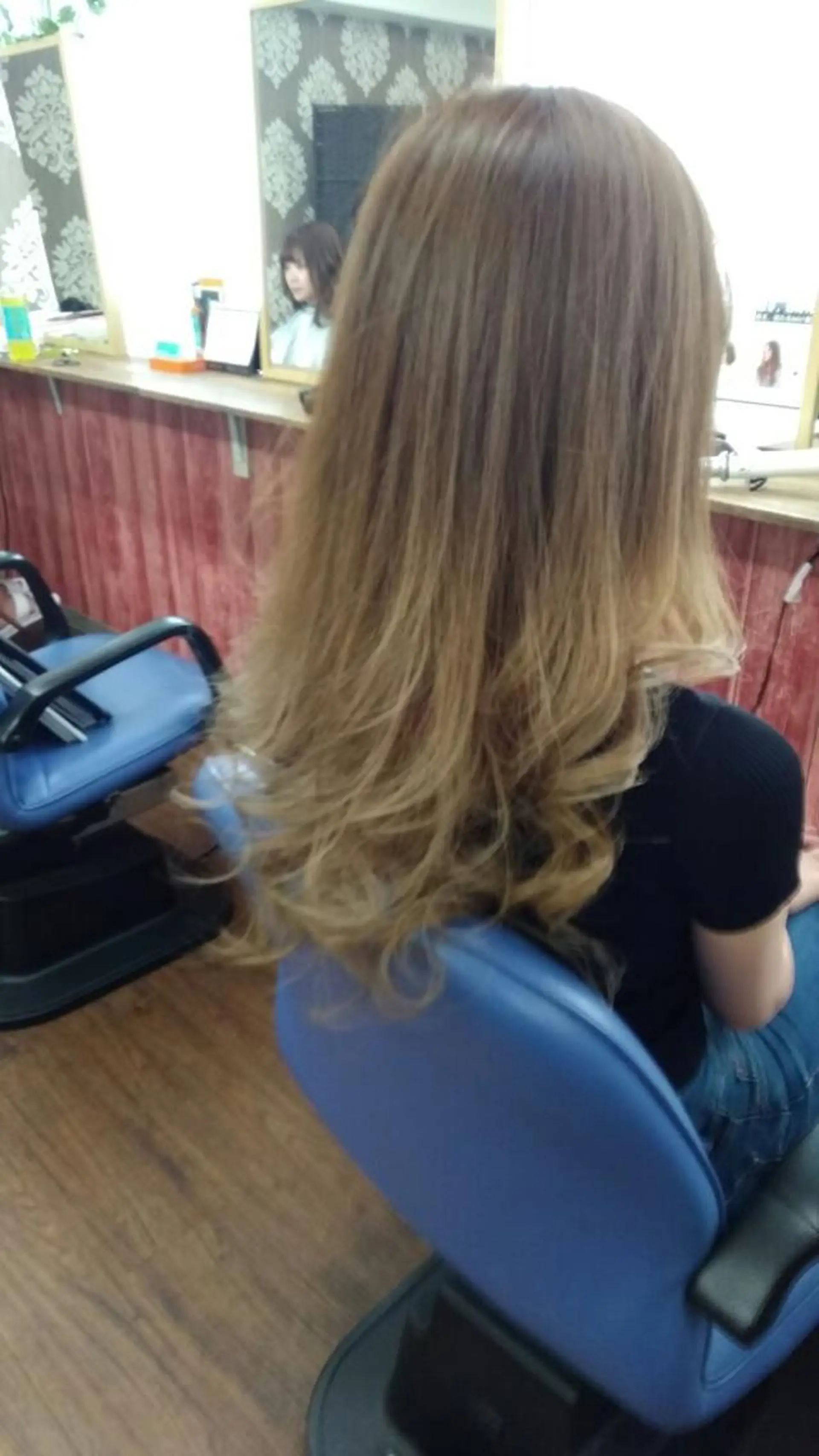 パーマ カラー カット ヘアカラー Relaxation Saljuのヘアスタイル