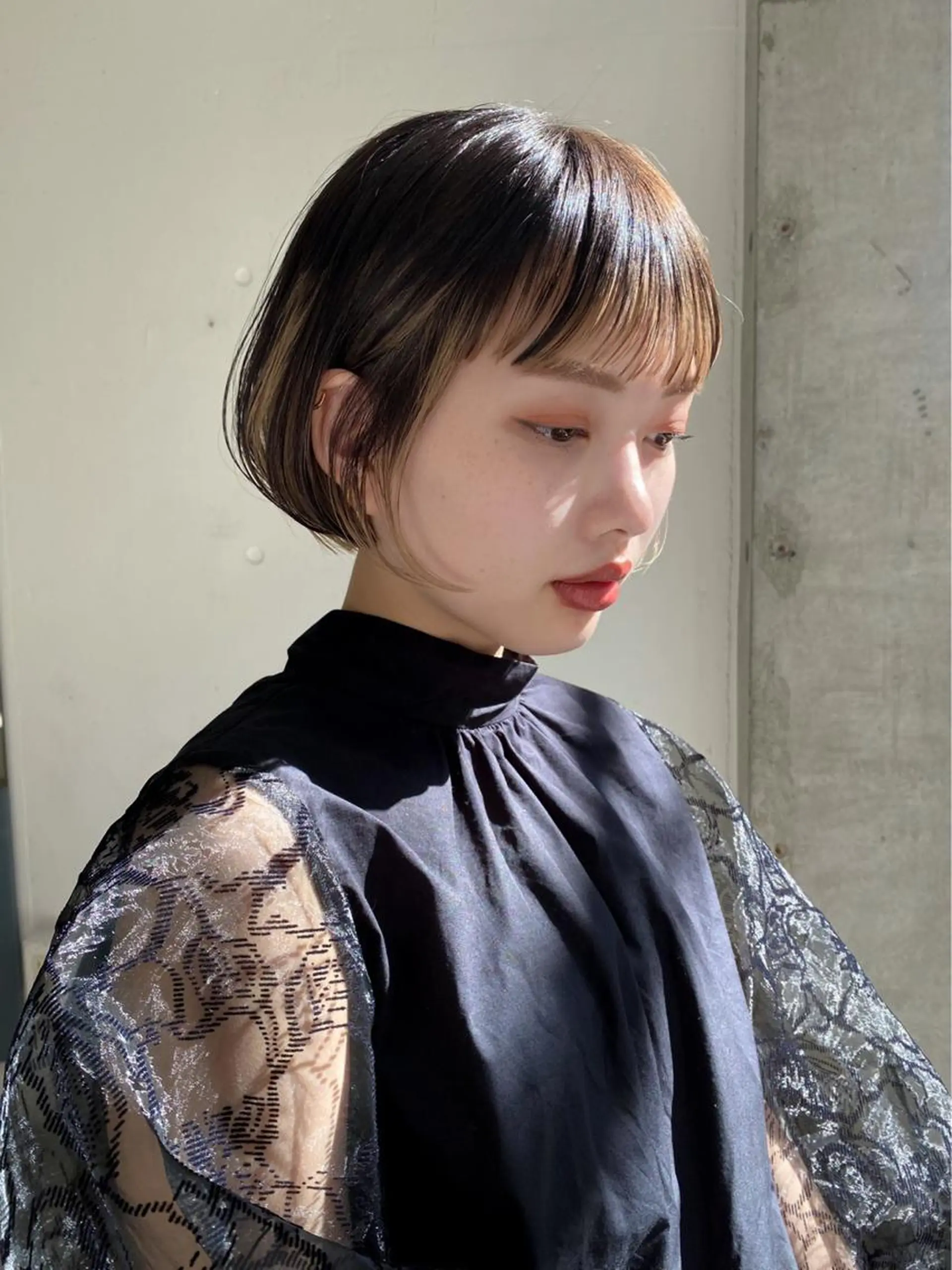 ショート カラー ボブ オン眉 カット ヘアカラー トリートメント ショート・ボブ MIKUのヘアスタイル