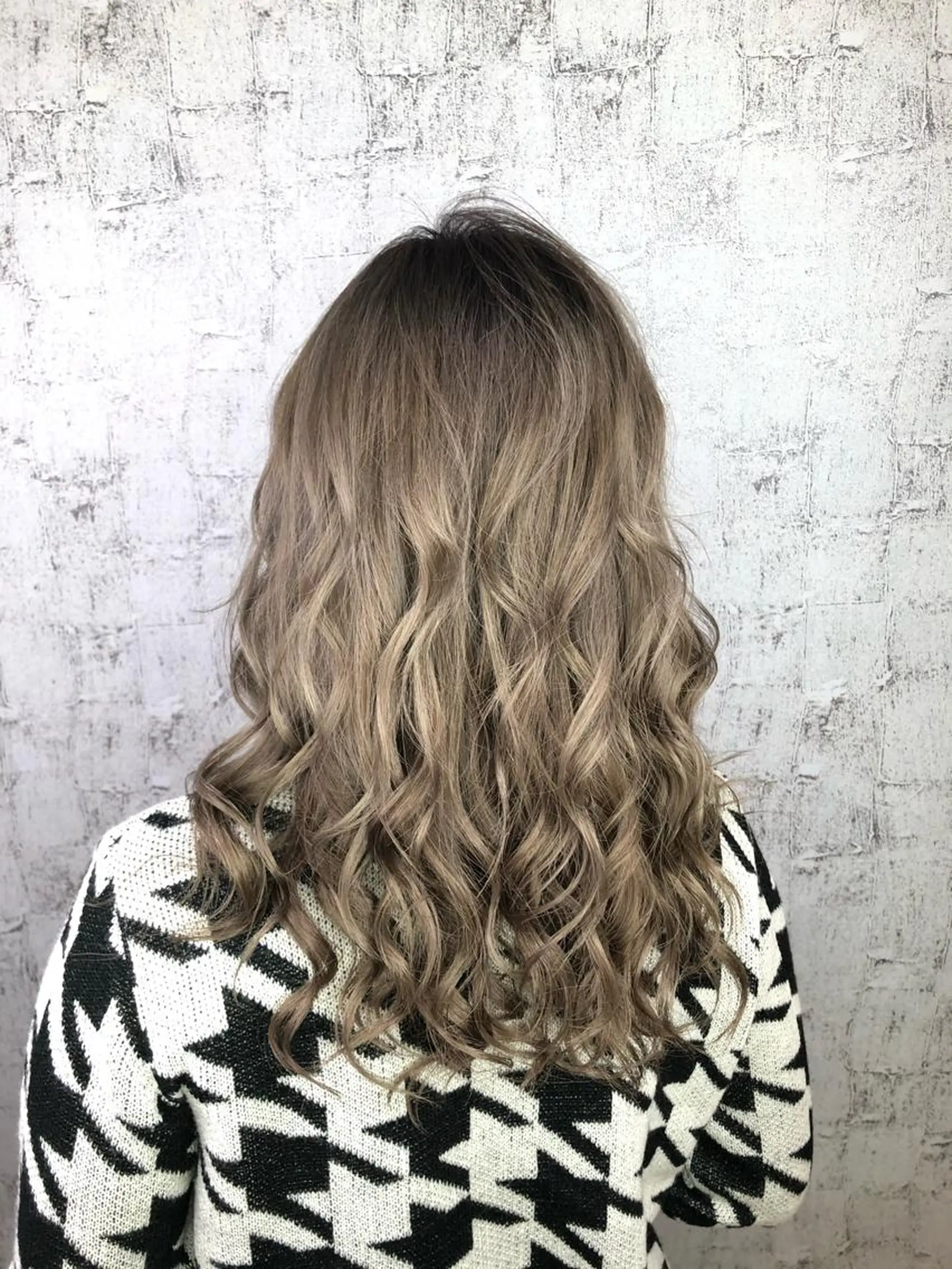 ロング カラー ブリーチ トリートメント 透明感カラー✨ツヤ髪 廣畑昌志のヘアスタイル