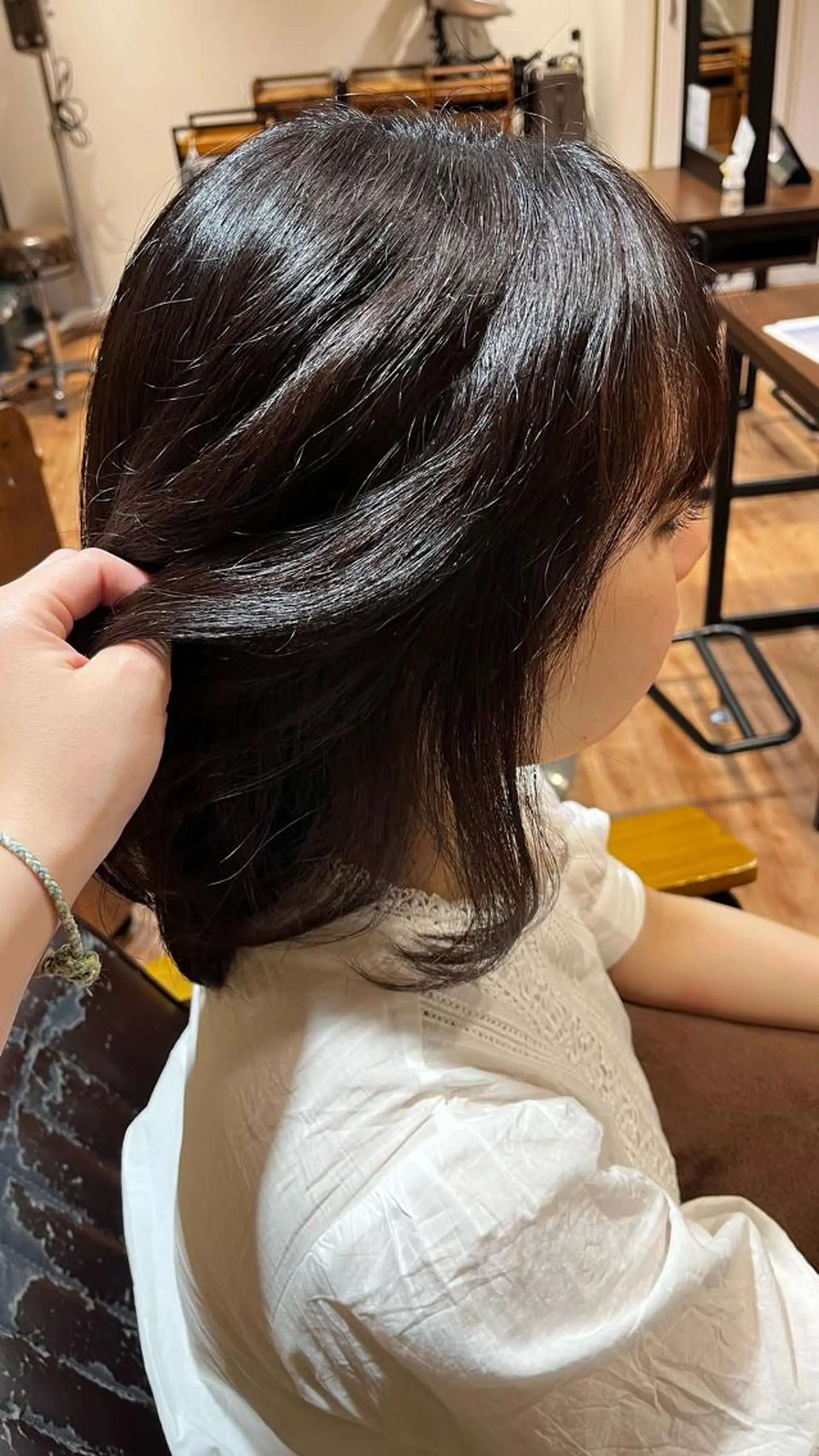 ミディアム カットモデル募集中/ 関根舞桜のヘアスタイル