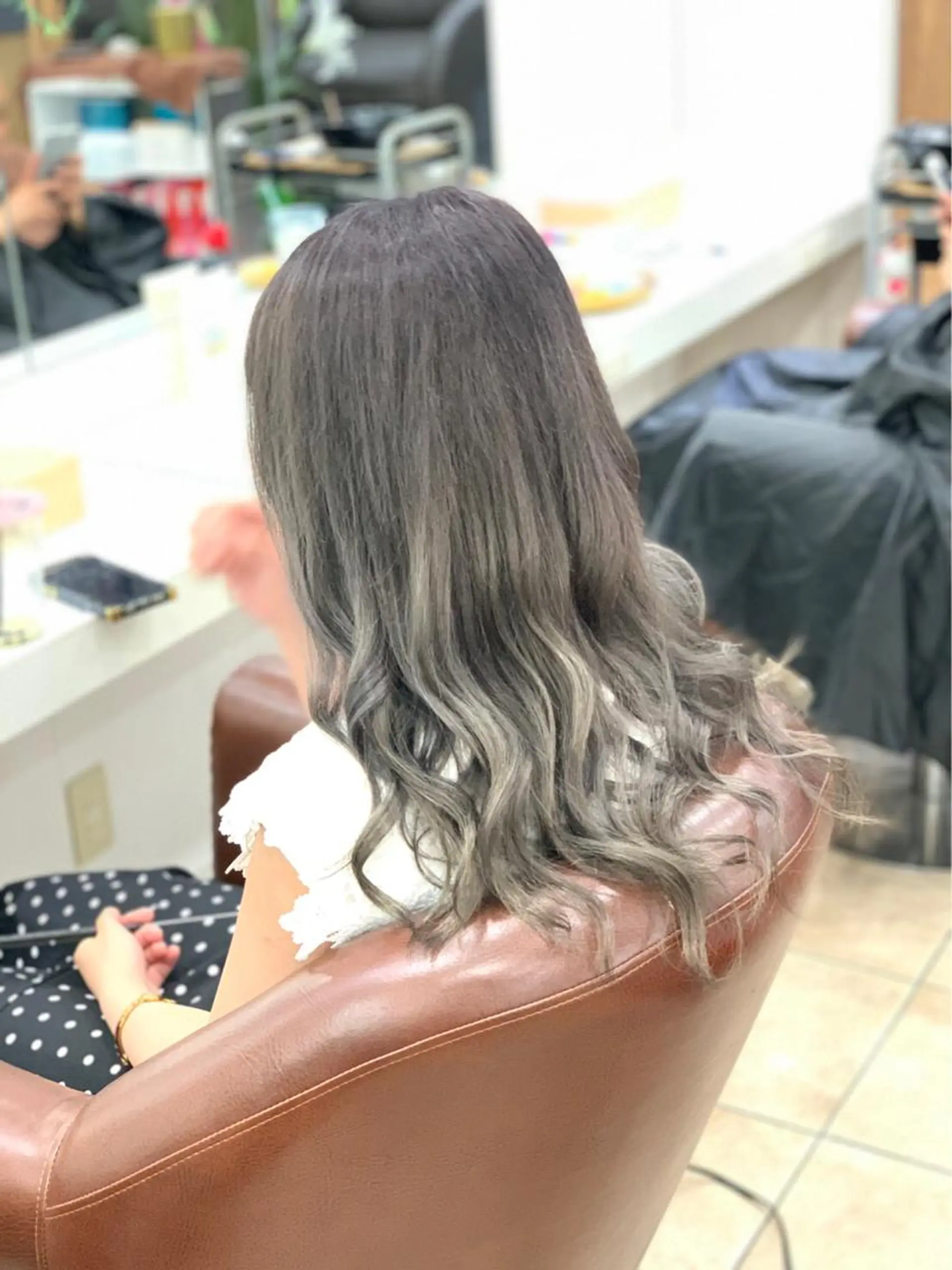 ロング カラー ヘアカラー 🐥こ ま🐥のヘアスタイル