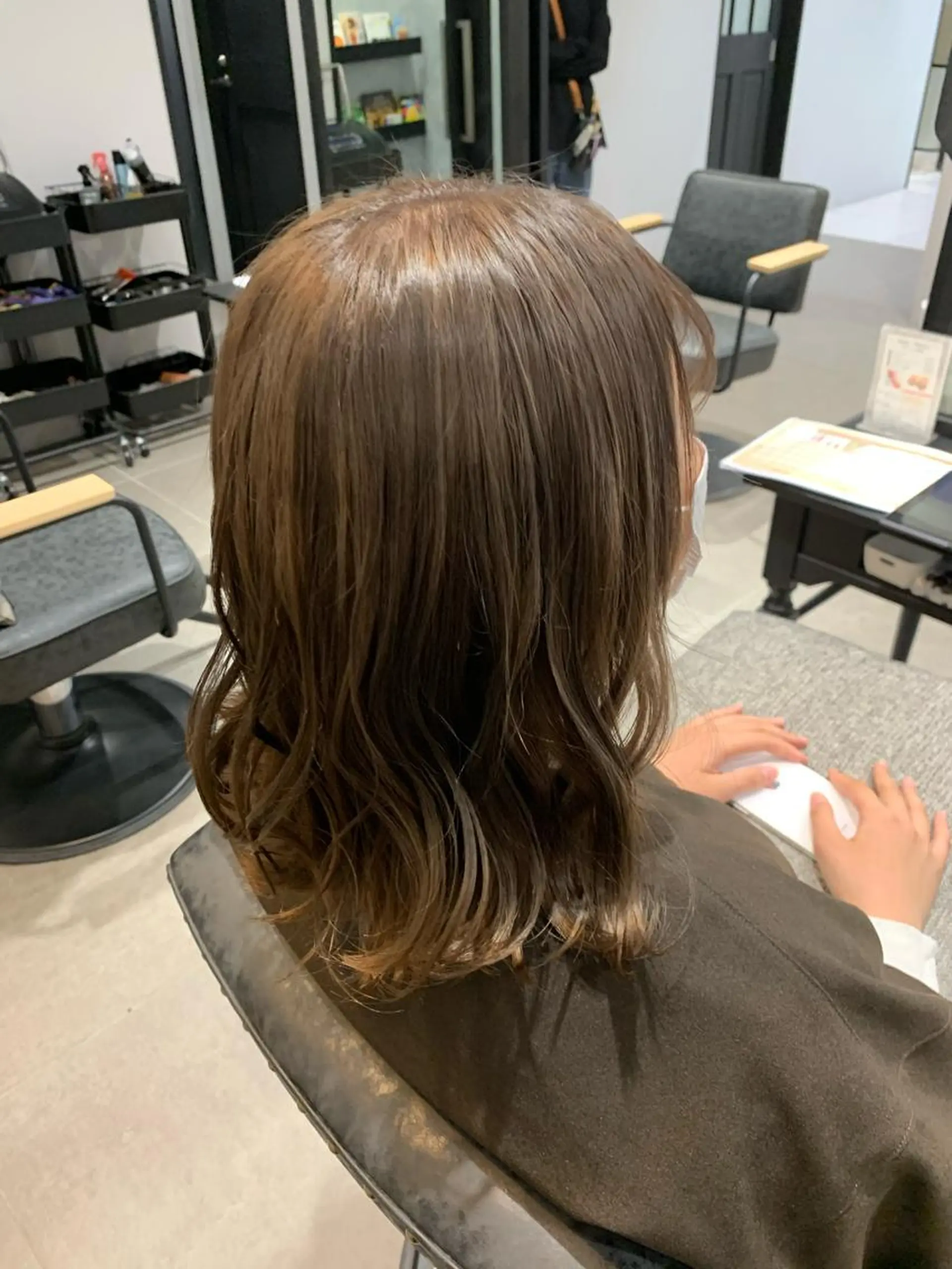 ミディアム ヘアカラー 高橋 大治のヘアスタイル