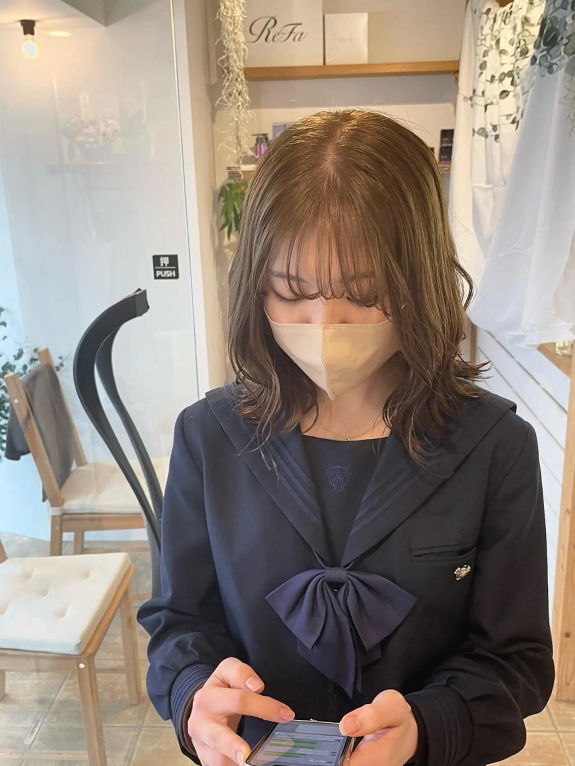 ミディアム カラー ブリーチ ブリーチなしカラー ヘアカラー トリートメント ヘアアレンジ にいた　かづしげのヘアスタイル