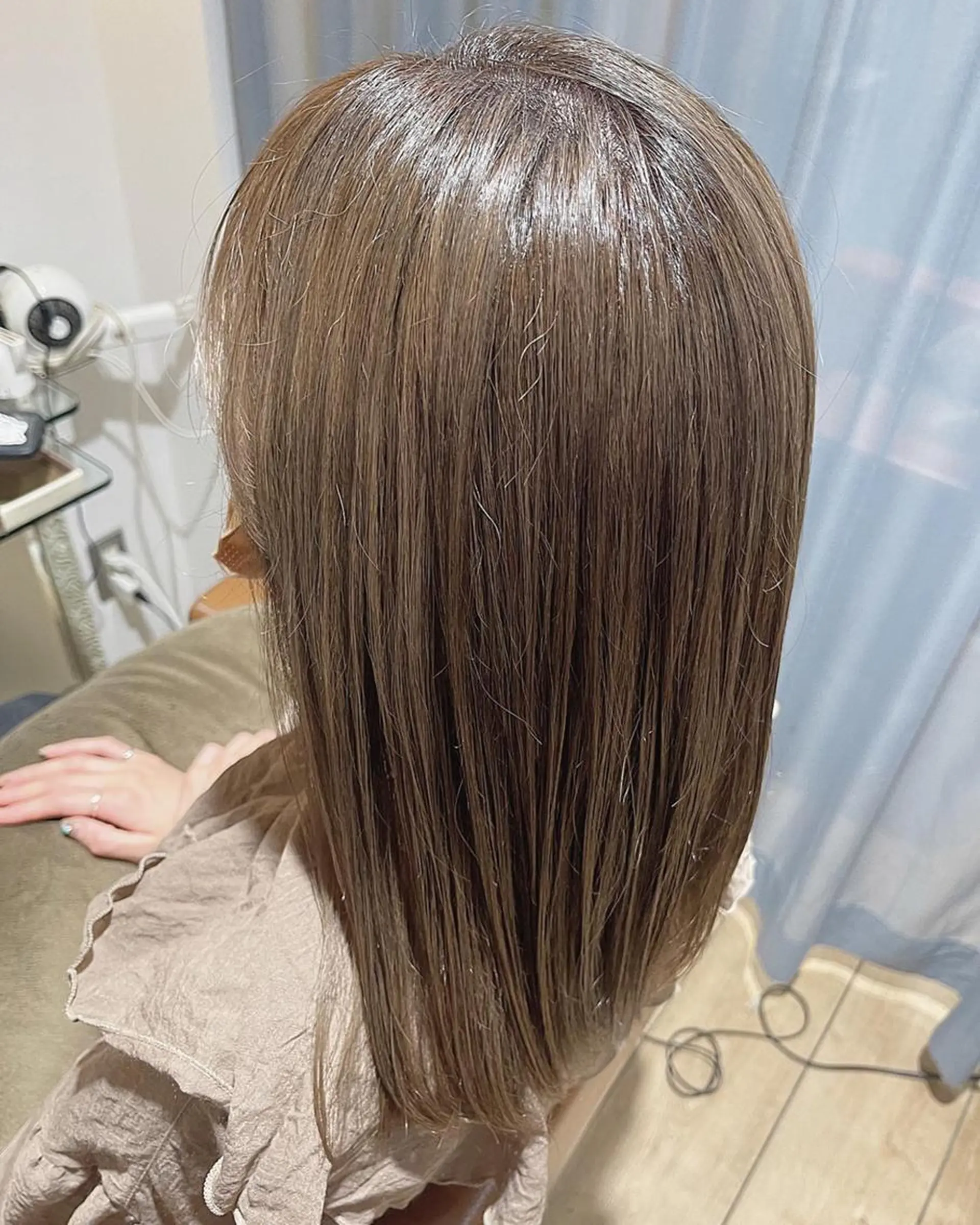 カラー ショートボブ バレイヤージュ ベージュカラー ブリーチ ケアブリーチ 🫧髪質改善艶カラー _マエダ 🫧のヘアスタイル