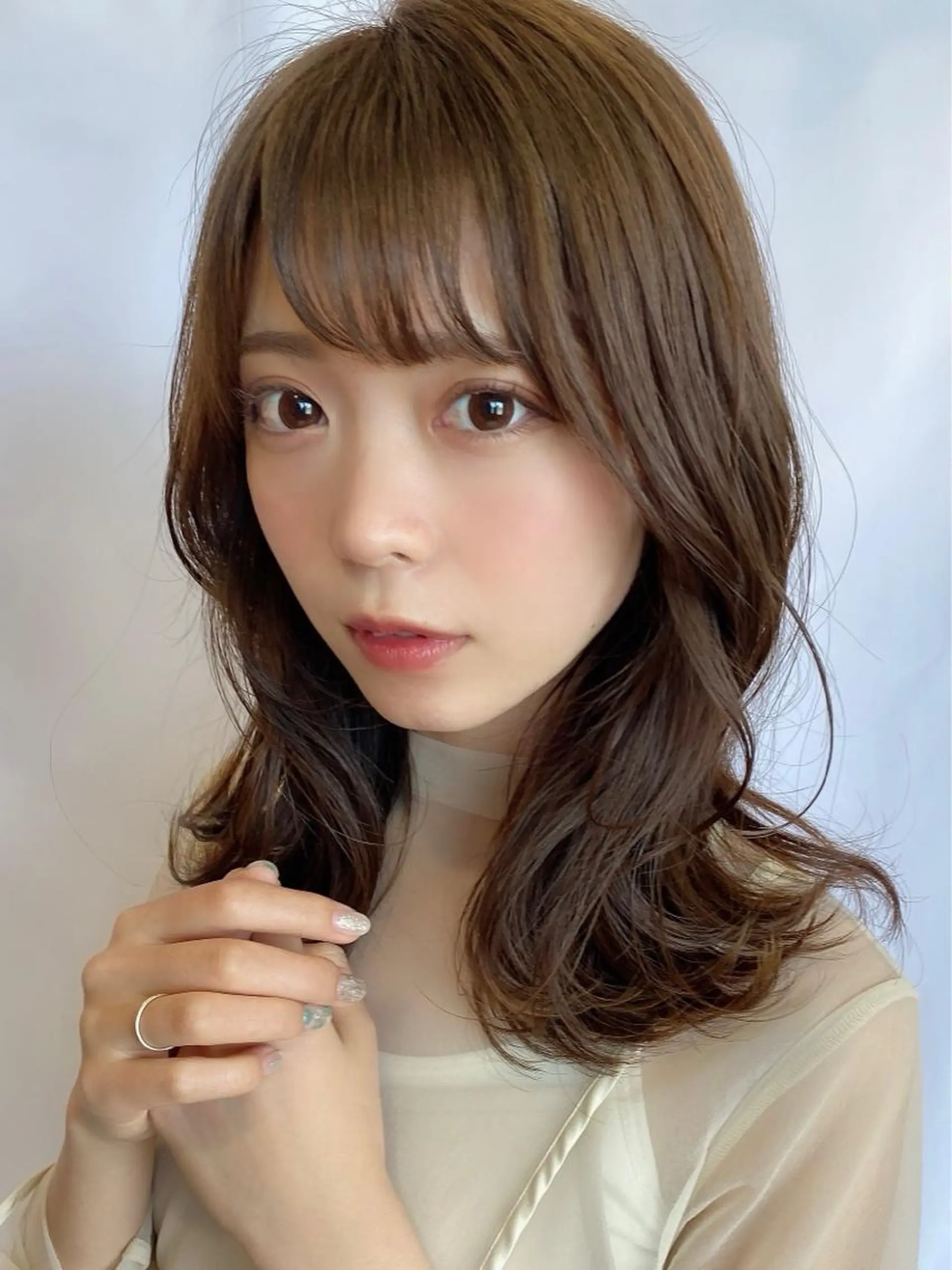 セミロング カラー ベージュカラー ブラウンカラー くびれヘア 髪質改善 縮毛矯正 カット ヘアカラー トリートメント 🧡くびれヘア/前髪 顔周り🧡久原結衣のヘアスタイル