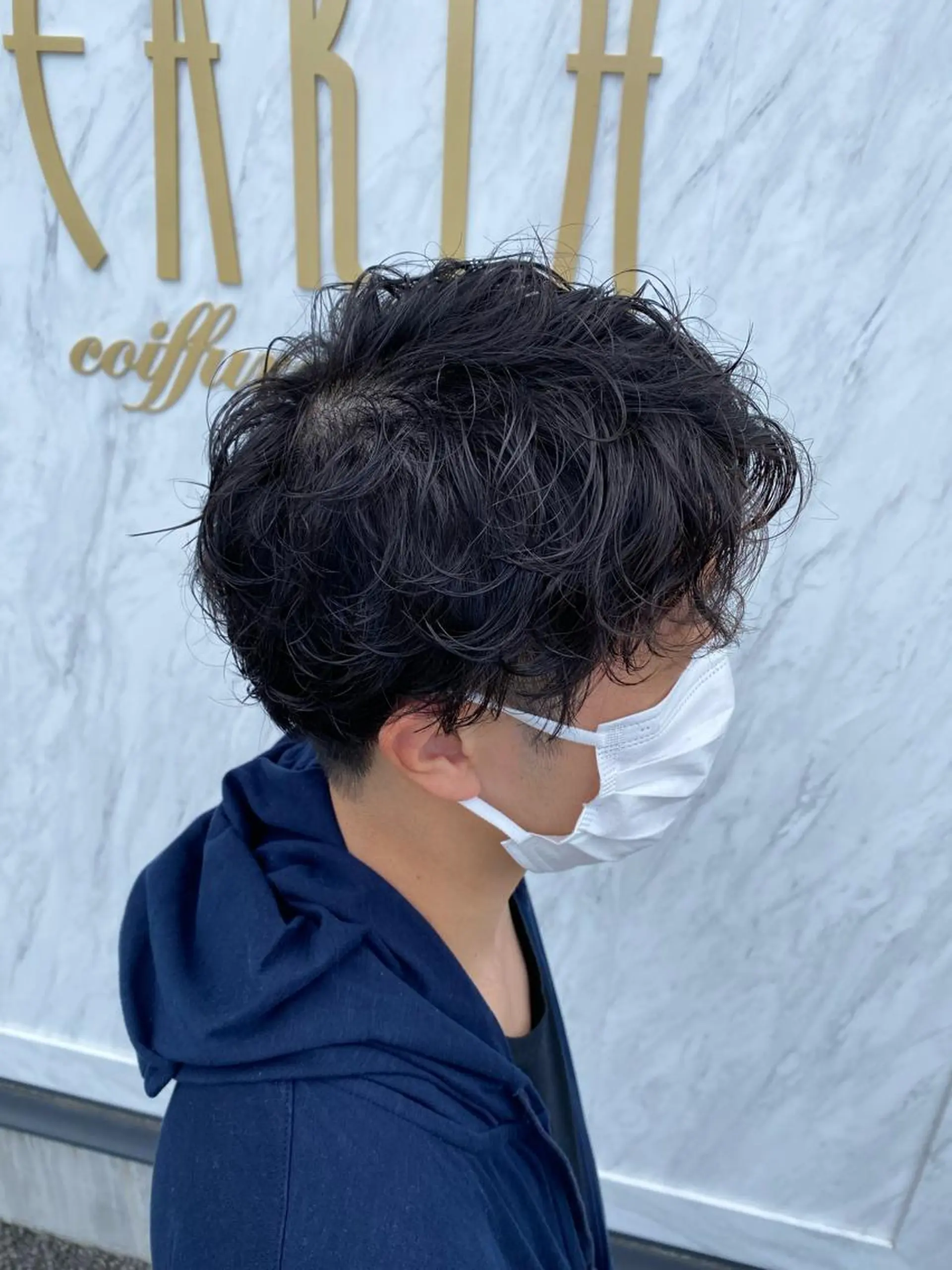 ショート パーマ メンズ メンズパーマ ニュアンスパーマ 磯田 冬弥のヘアスタイル